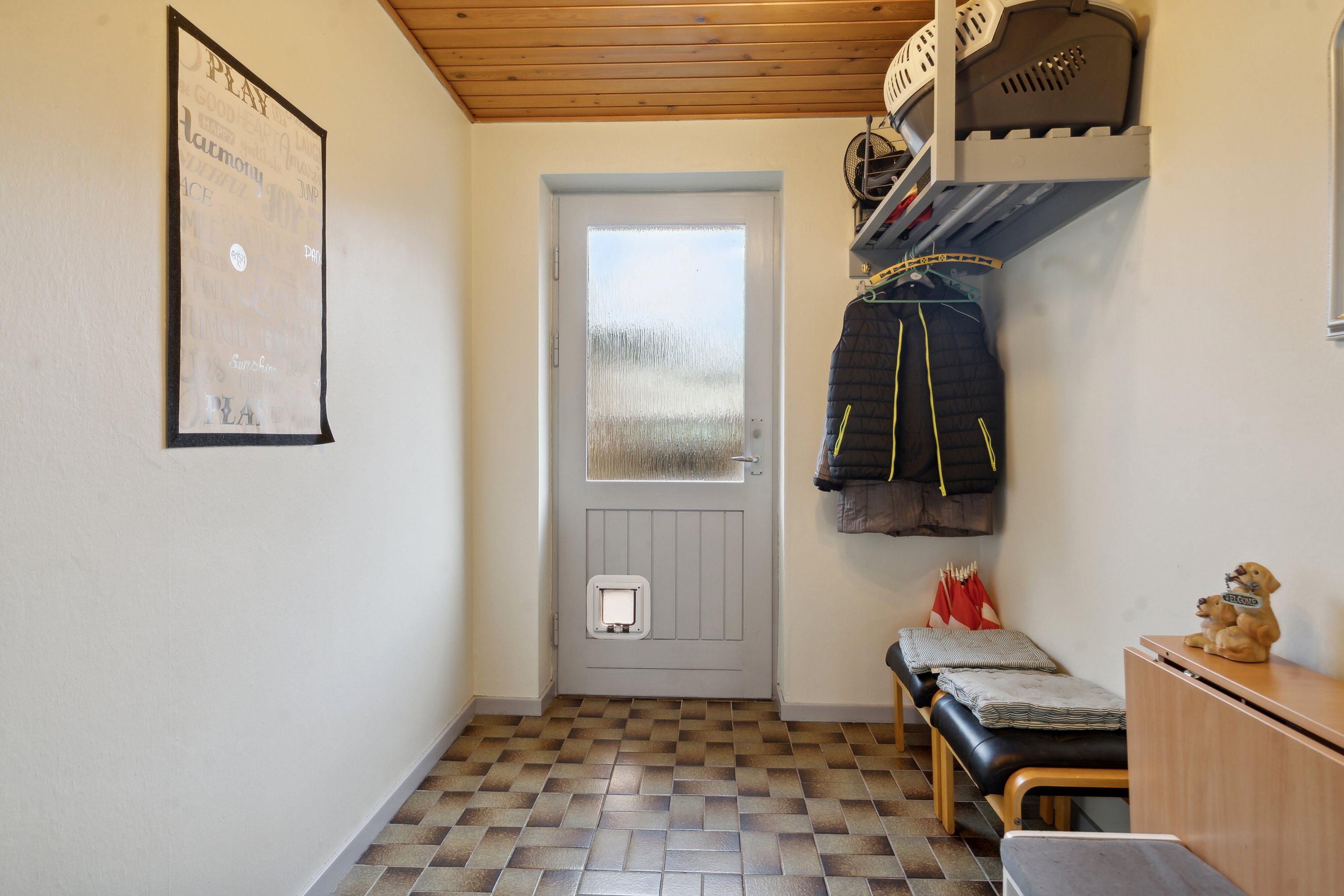 Fremhævet gang billede i fuldskærmstilstand. Billede af Hvilhusevej 14, Tørring, 8983 Gjerlev J