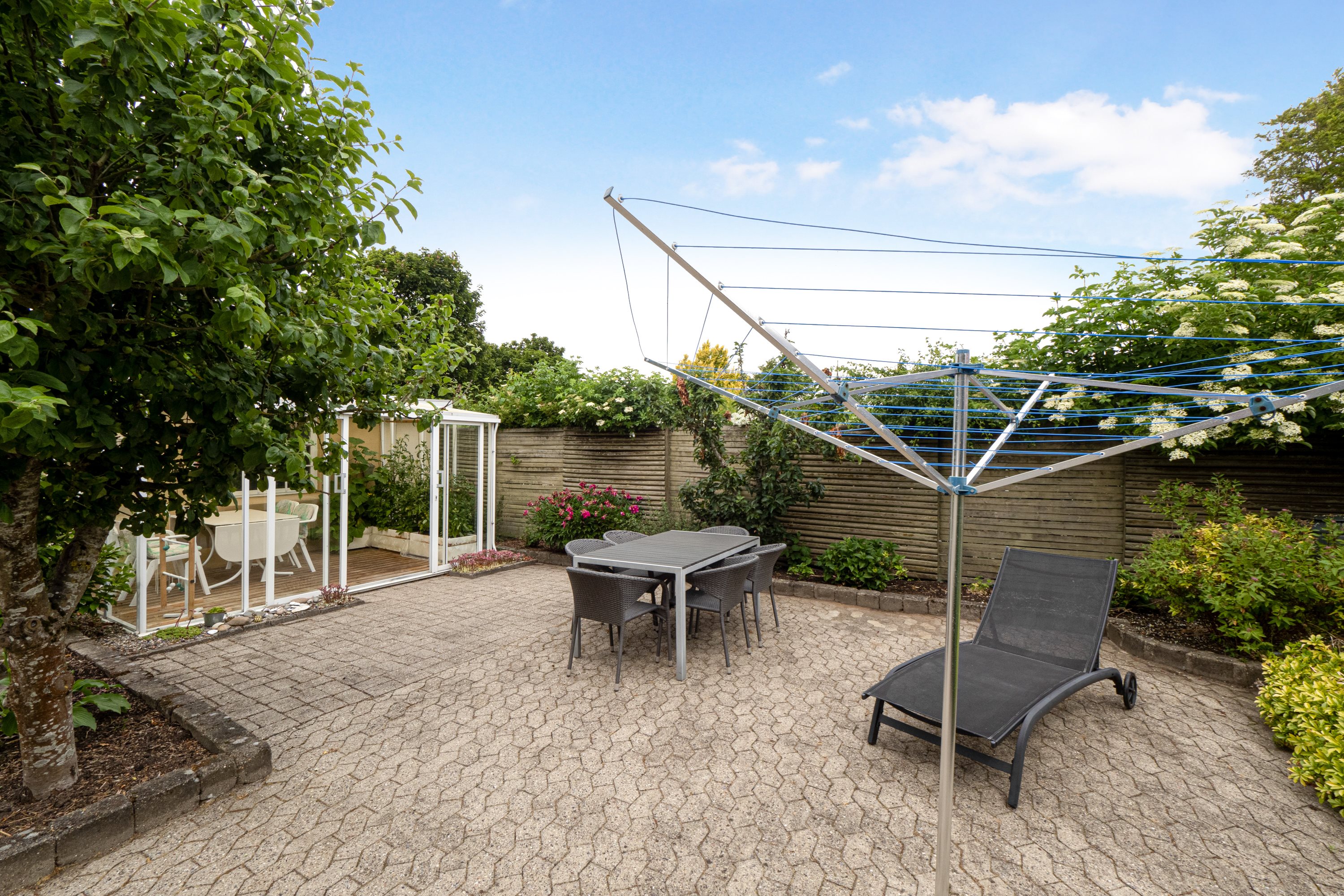 Fremhævet terrasse billede i fuldskærmstilstand. Billede af Østerbrogade 1, Lem, 7860 Spøttrup