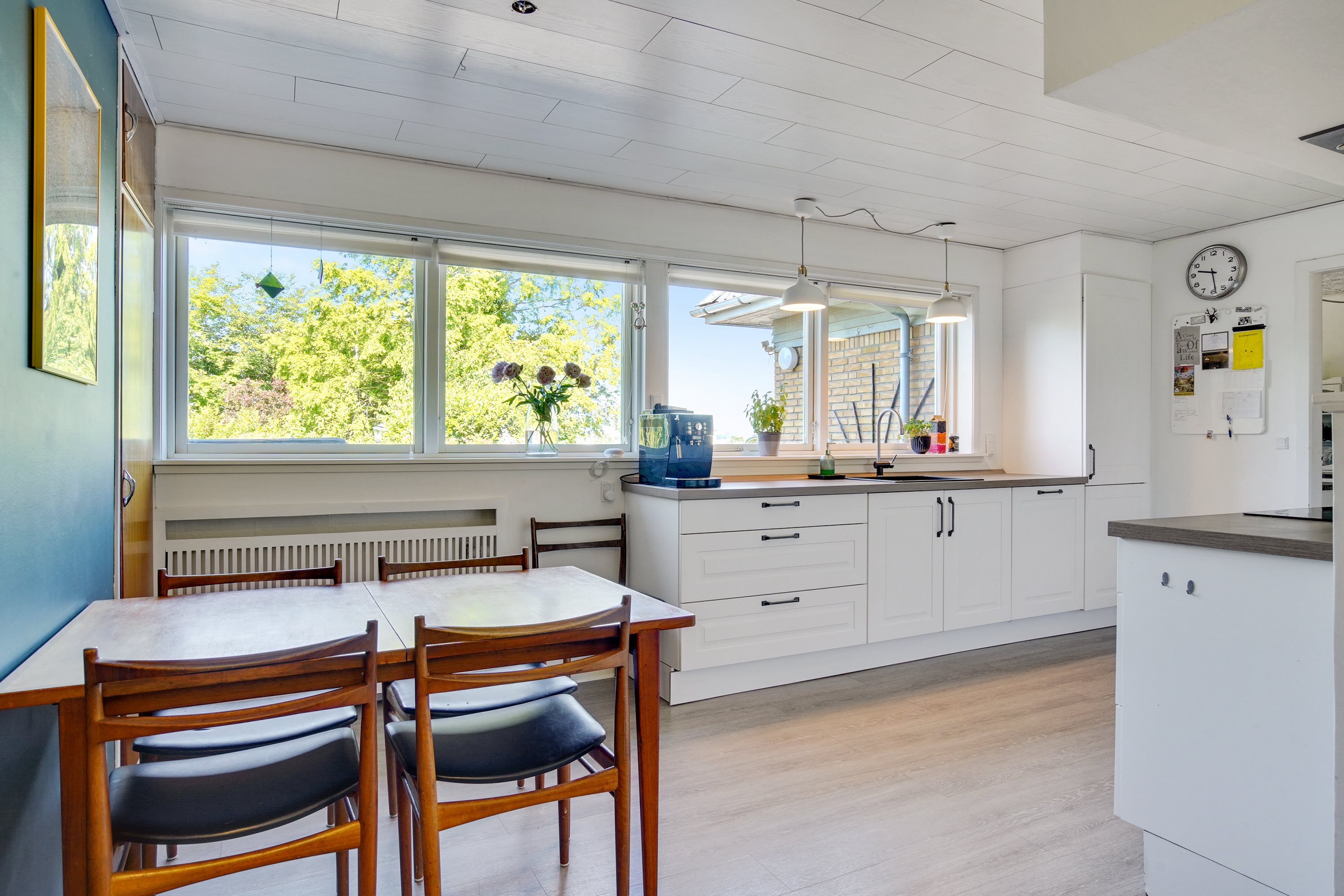 Fremhævet alrum billede i fuldskærmstilstand. Billede af Brøndenvej 11, 9750 Østervrå