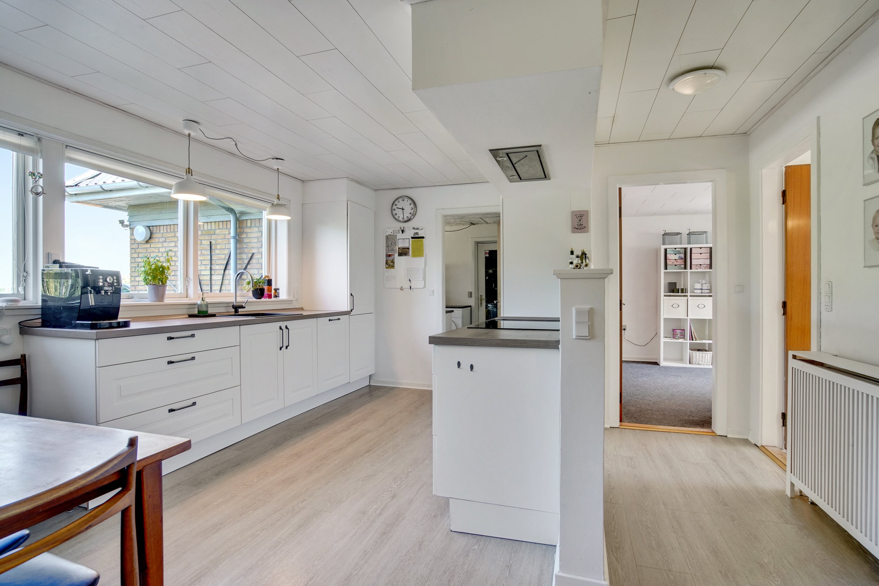 Fremhævet køkken alrum billede i fuldskærmstilstand. Billede af Brøndenvej 11, 9750 Østervrå