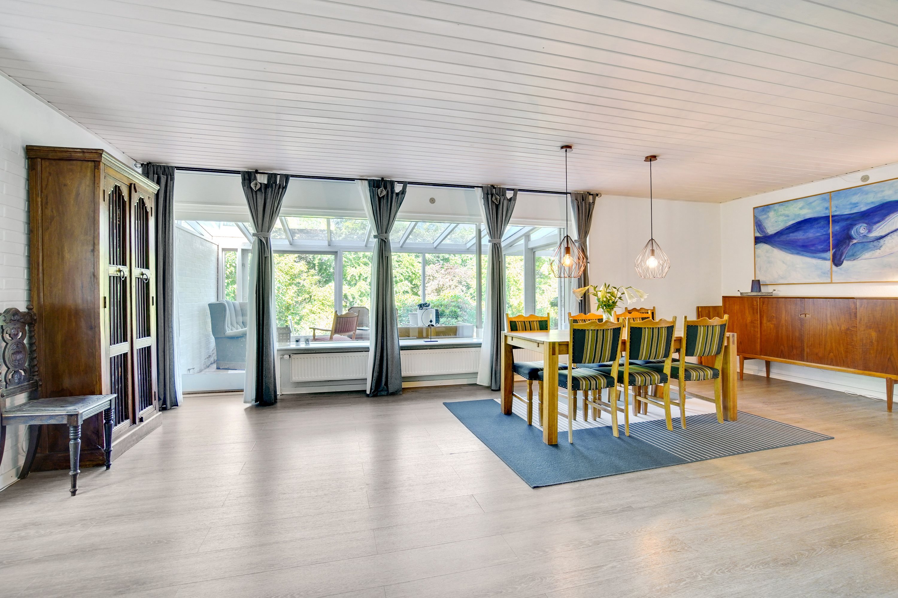 Fremhævet stue billede i fuldskærmstilstand. Billede af Brøndenvej 11, 9750 Østervrå