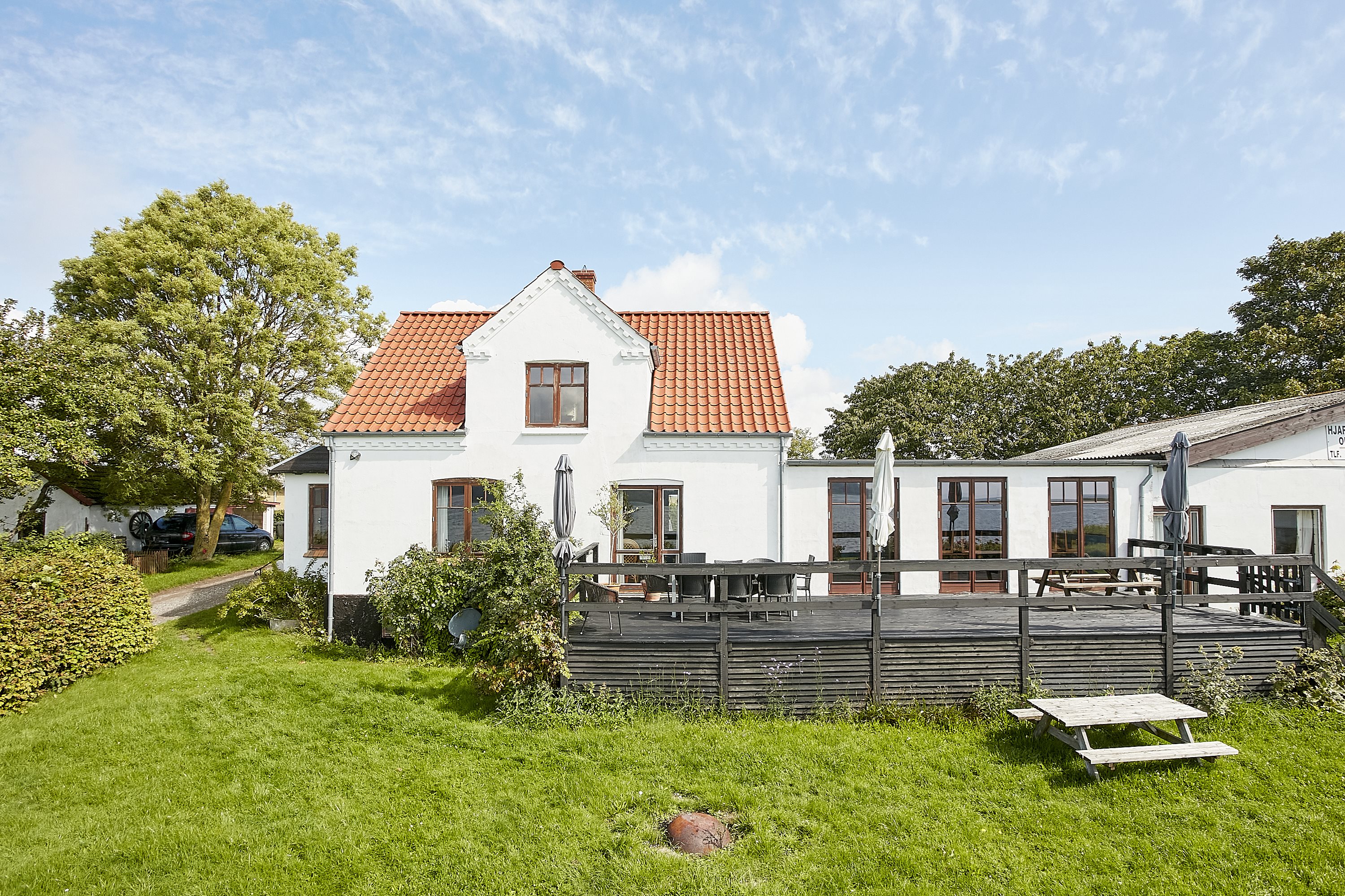 Fremhævet ejendommen billede i fuldskærmstilstand. Billede af Vestre Kirkevej 2, Hjarnø, 7130 Juelsminde