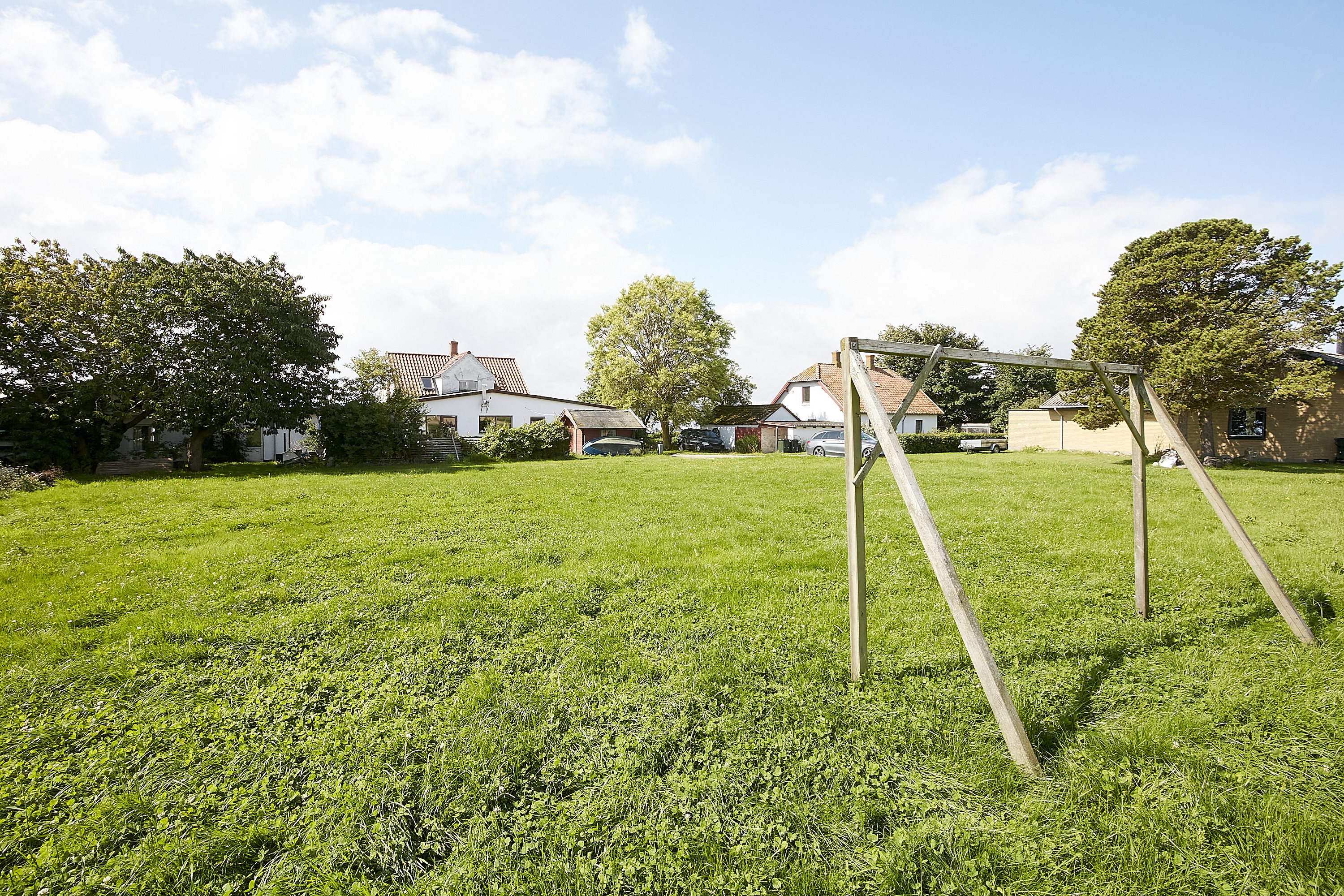 Fremhævet grund billede i fuldskærmstilstand. Billede af Vestre Kirkevej 2, Hjarnø, 7130 Juelsminde