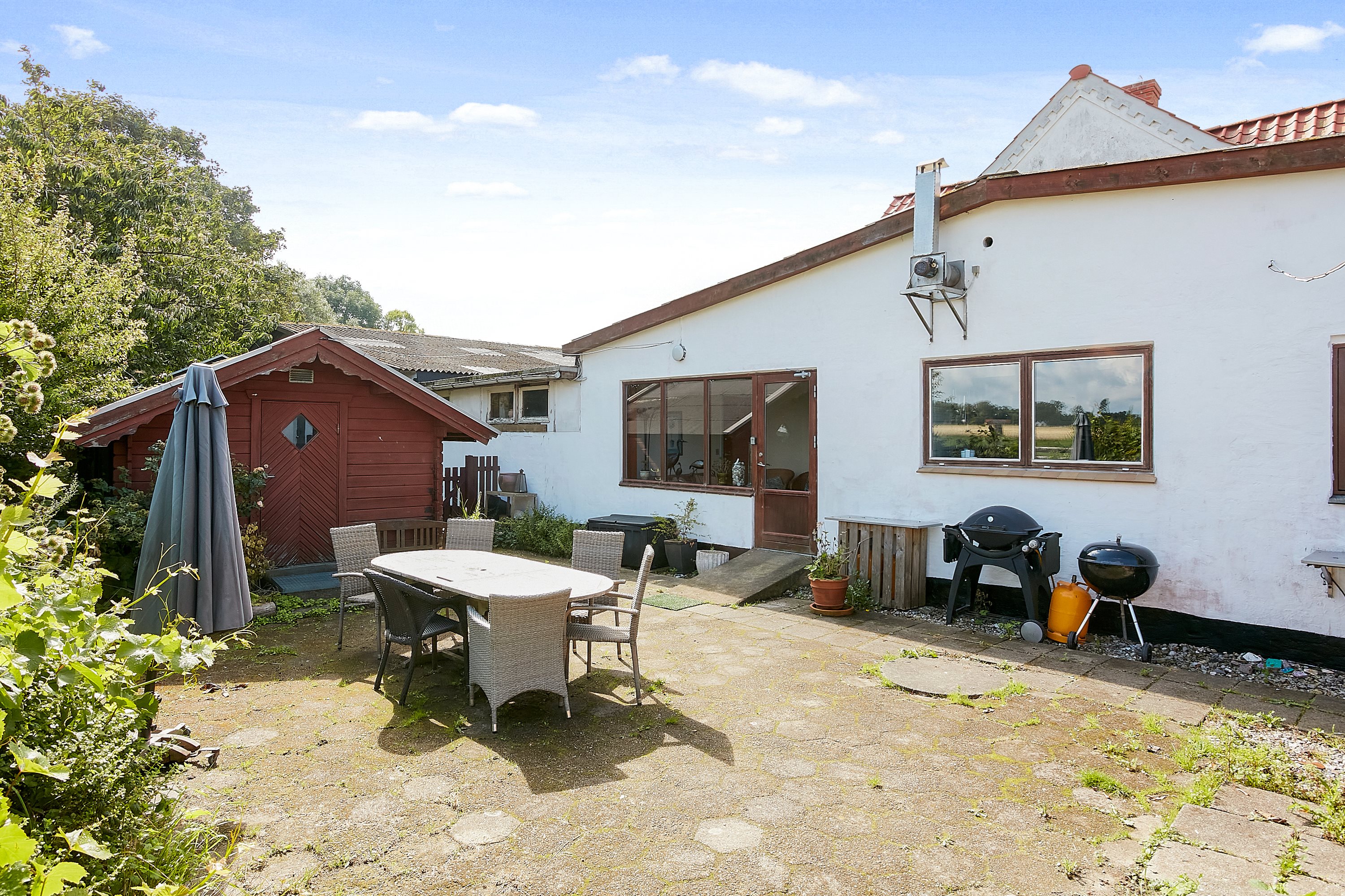 Fremhævet ejendommen billede i fuldskærmstilstand. Billede af Vestre Kirkevej 2, Hjarnø, 7130 Juelsminde