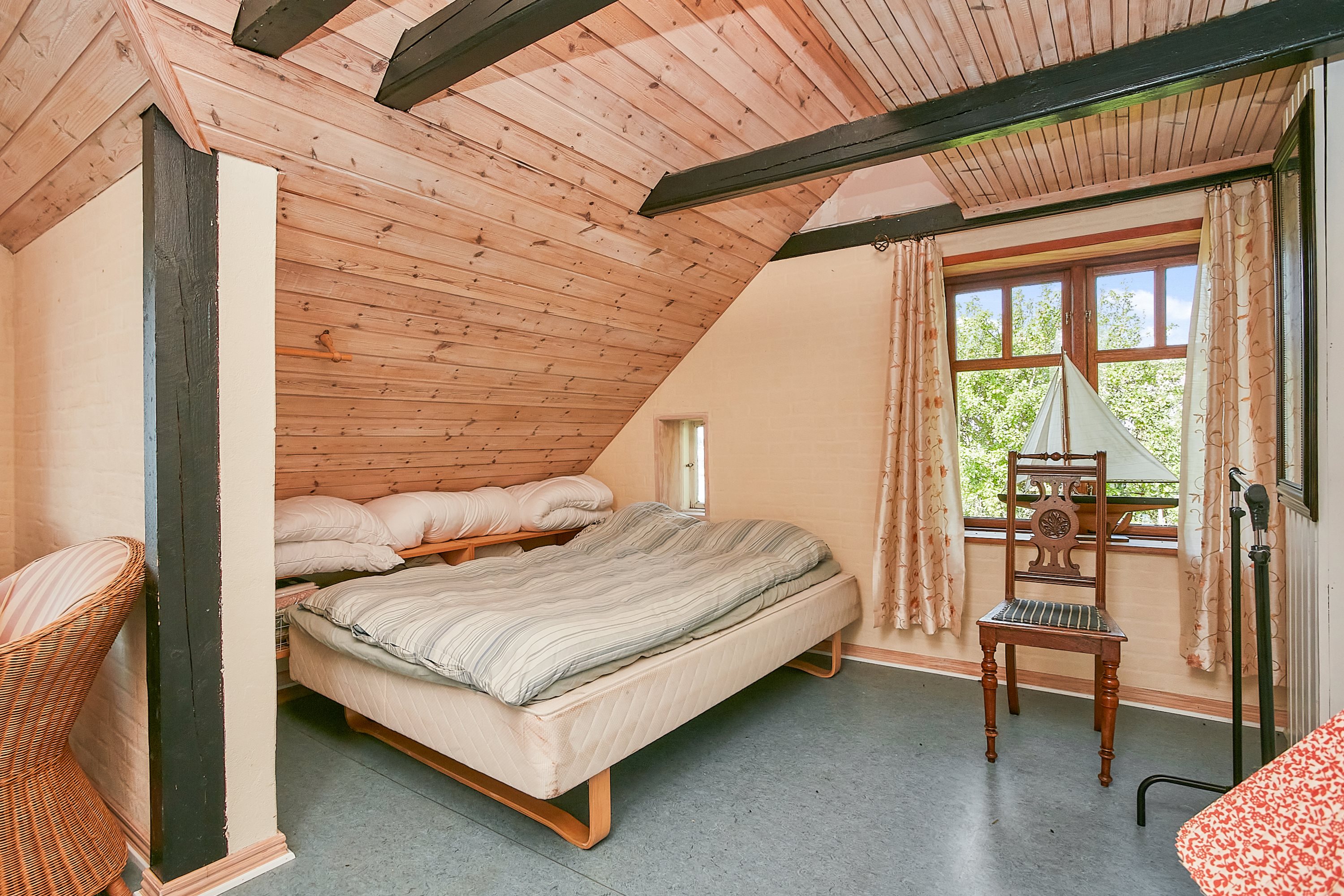 Fremhævet værelse billede i fuldskærmstilstand. Billede af Vestre Kirkevej 2, Hjarnø, 7130 Juelsminde