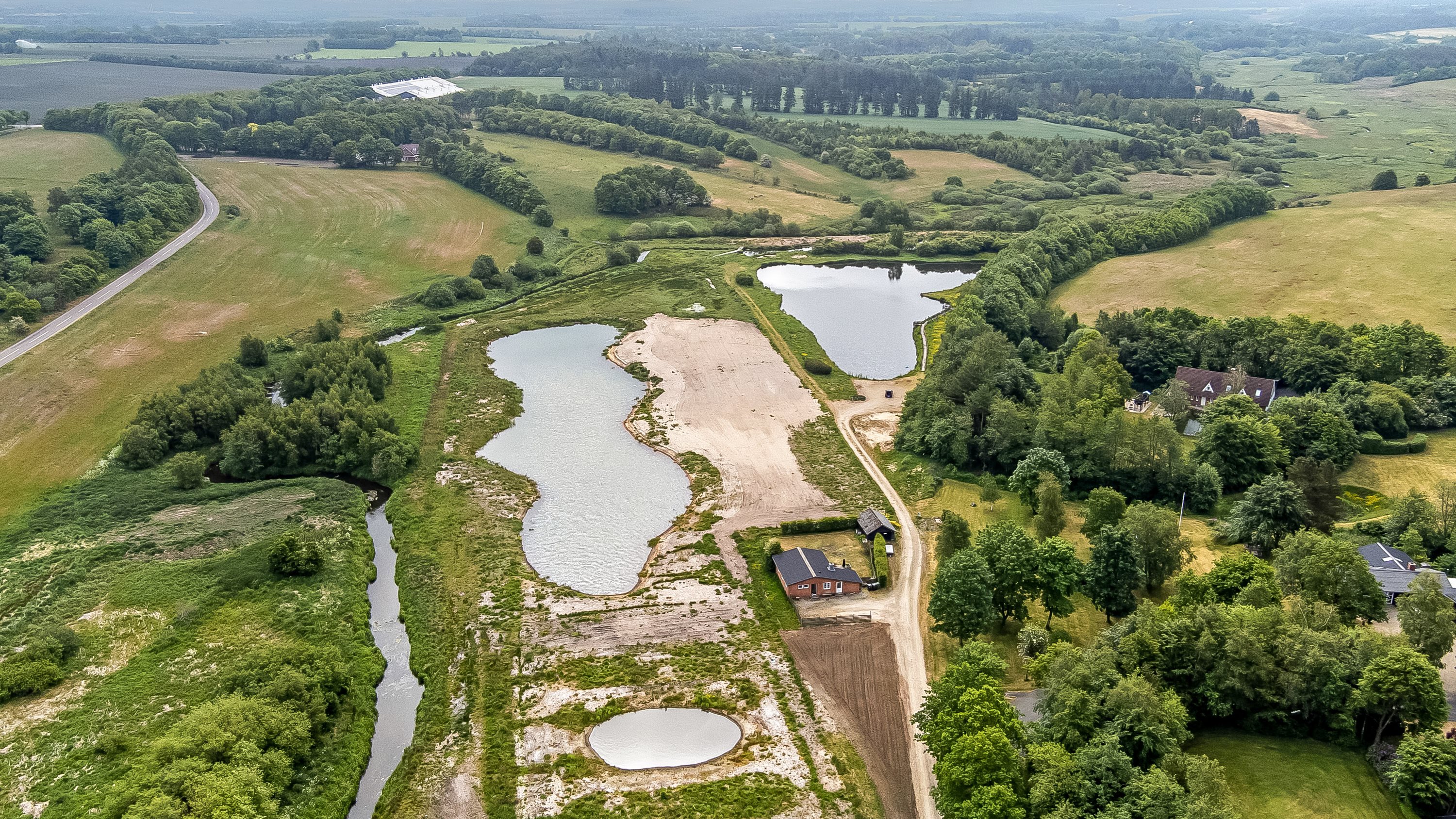 Fremhævet luftfoto billede i fuldskærmstilstand. Billede af Munkbrovej 15B, Nr Felding, 7500 Holstebro
