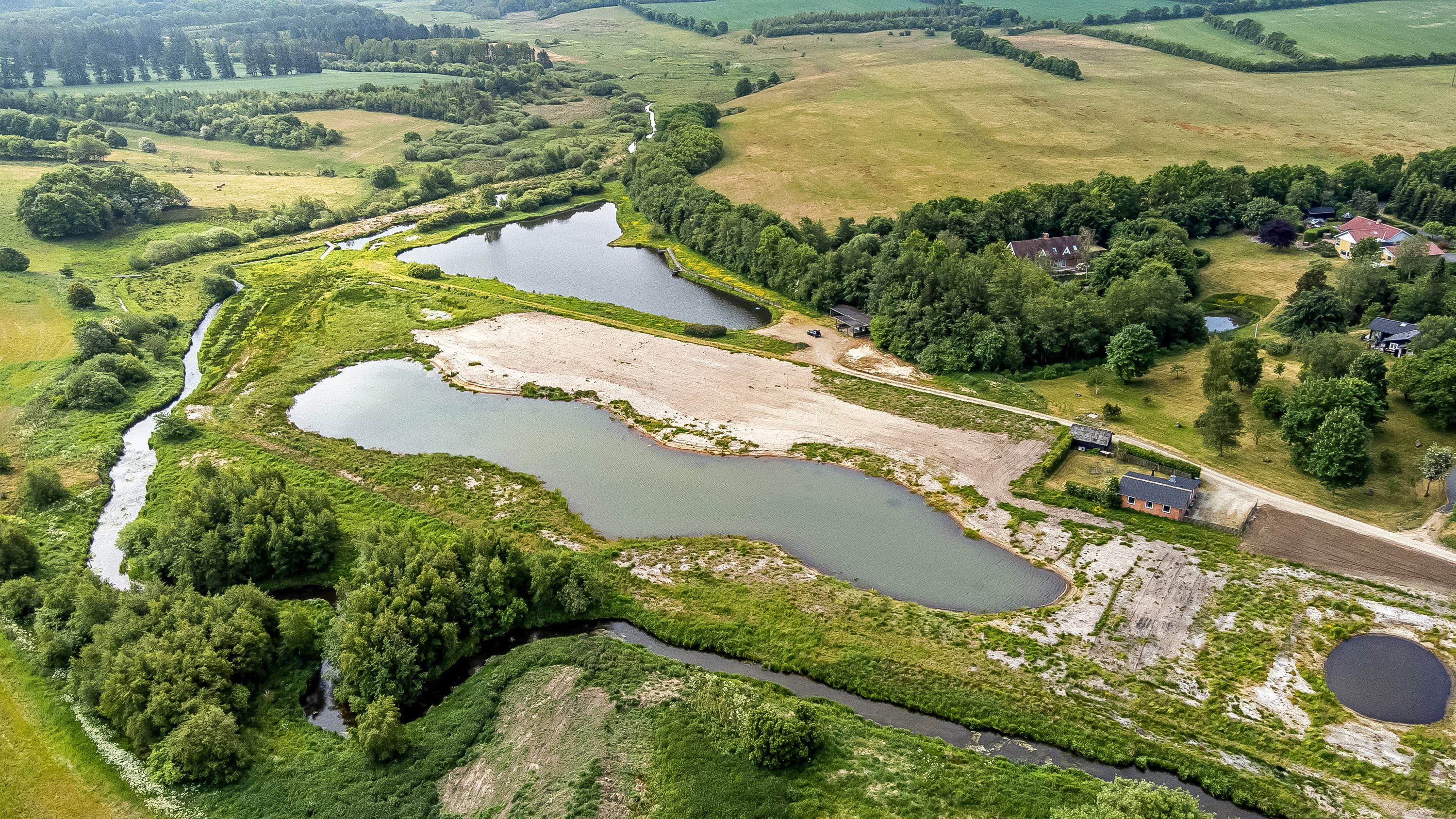 Fremhævet luftfoto billede i fuldskærmstilstand. Billede af Munkbrovej 15B, Nr Felding, 7500 Holstebro