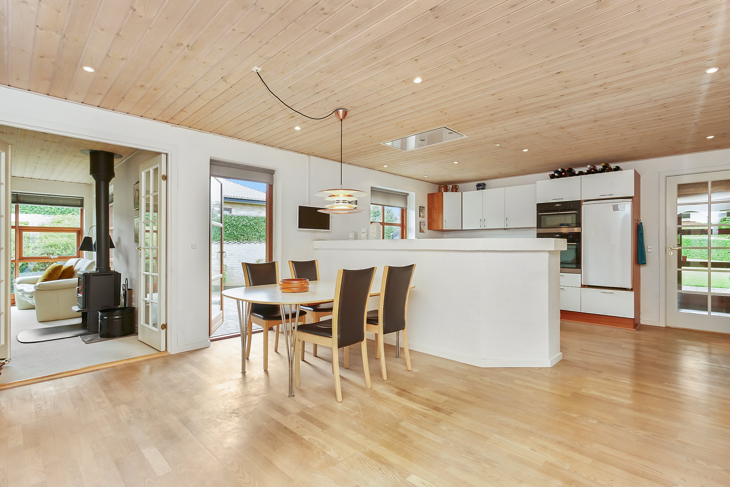 Fremhævet køkken alrum billede i fuldskærmstilstand. Billede af Skovparken 92, 8783 Hornsyld