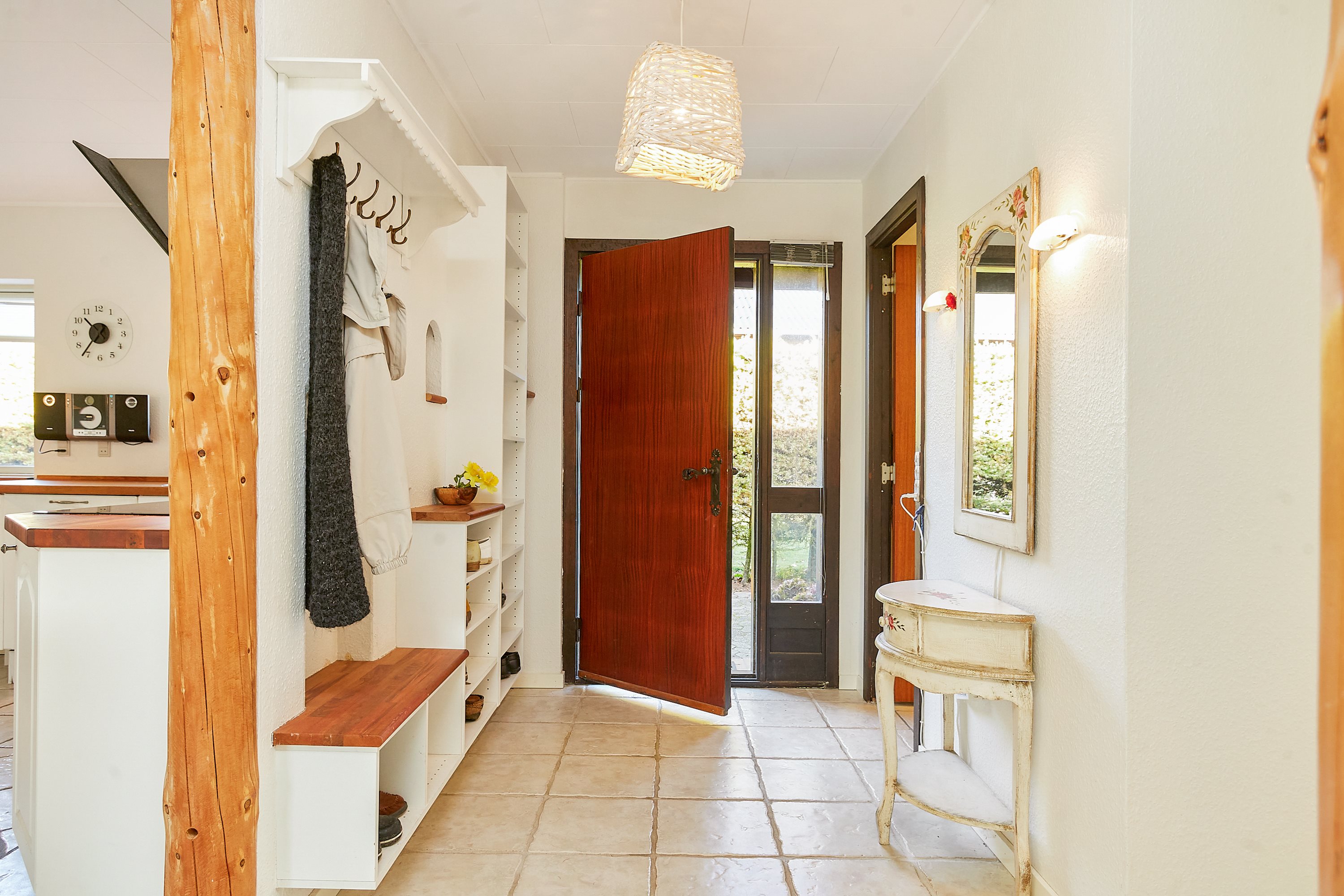 Fremhævet entré billede i fuldskærmstilstand. Billede af Birkevej 7, 8783 Hornsyld