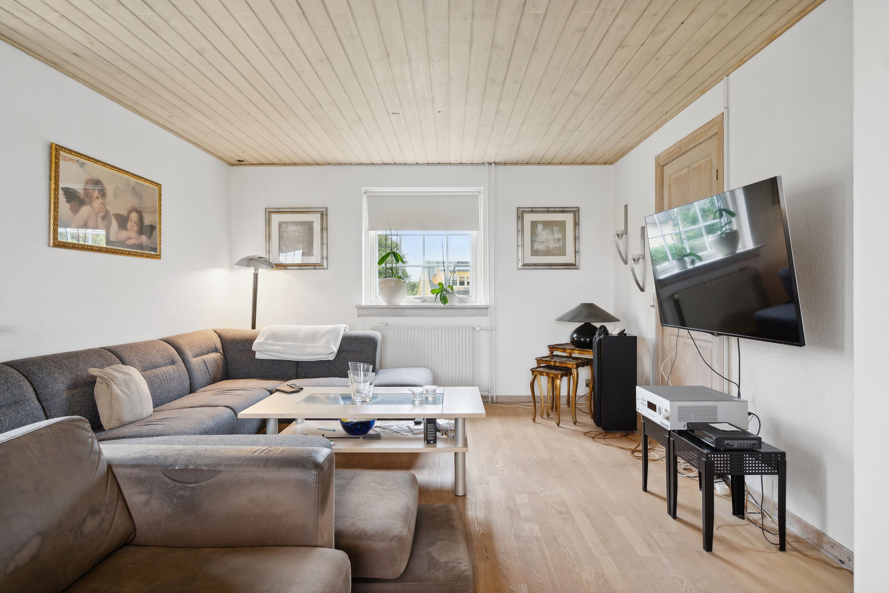 Fremhævet stue billede i fuldskærmstilstand. Billede af Bystævnet 14, Bederslev, 5450 Otterup