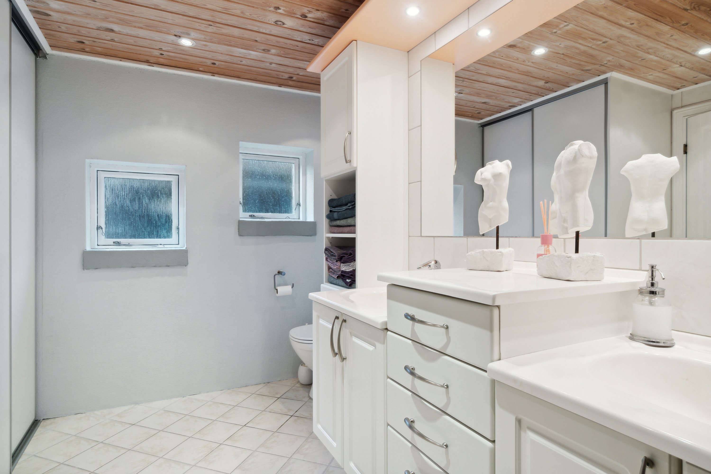 Fremhævet badeværelse billede i fuldskærmstilstand. Billede af Nyborgvej 25, 5550 Langeskov