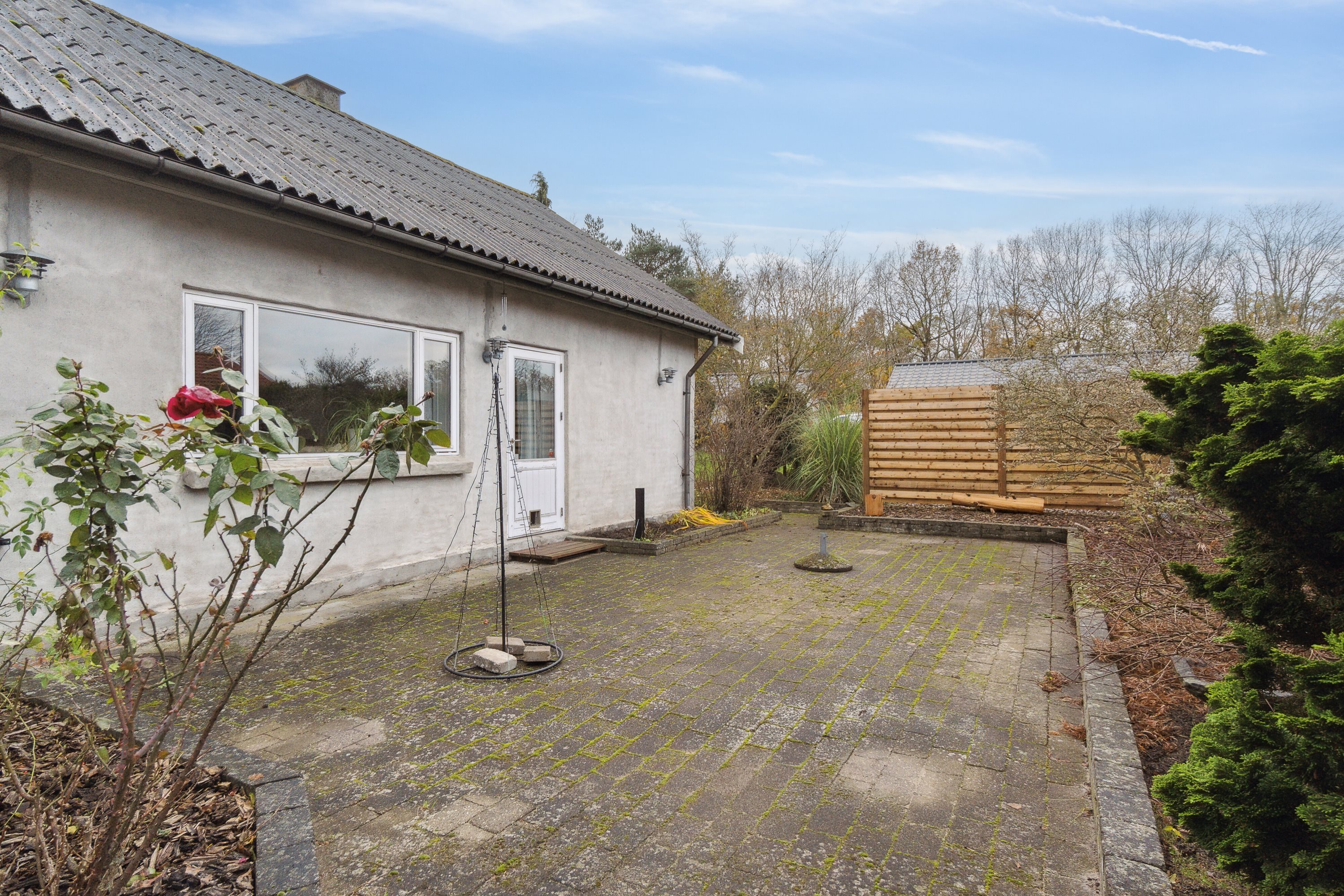 Fremhævet udendørs billede i fuldskærmstilstand. Billede af Nyborgvej 25, 5550 Langeskov