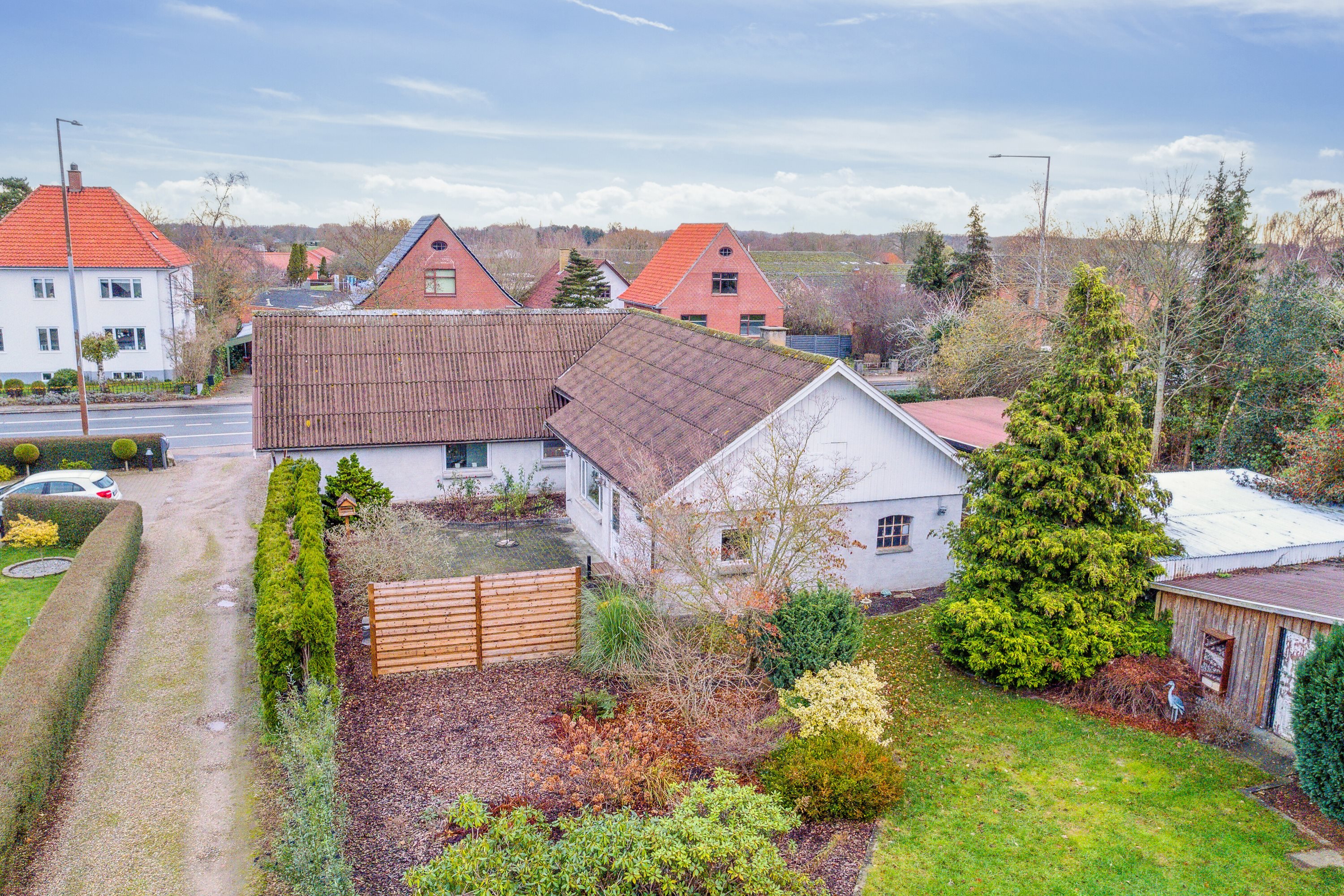 Fremhævet set fra haven billede i fuldskærmstilstand. Billede af Nyborgvej 25, 5550 Langeskov