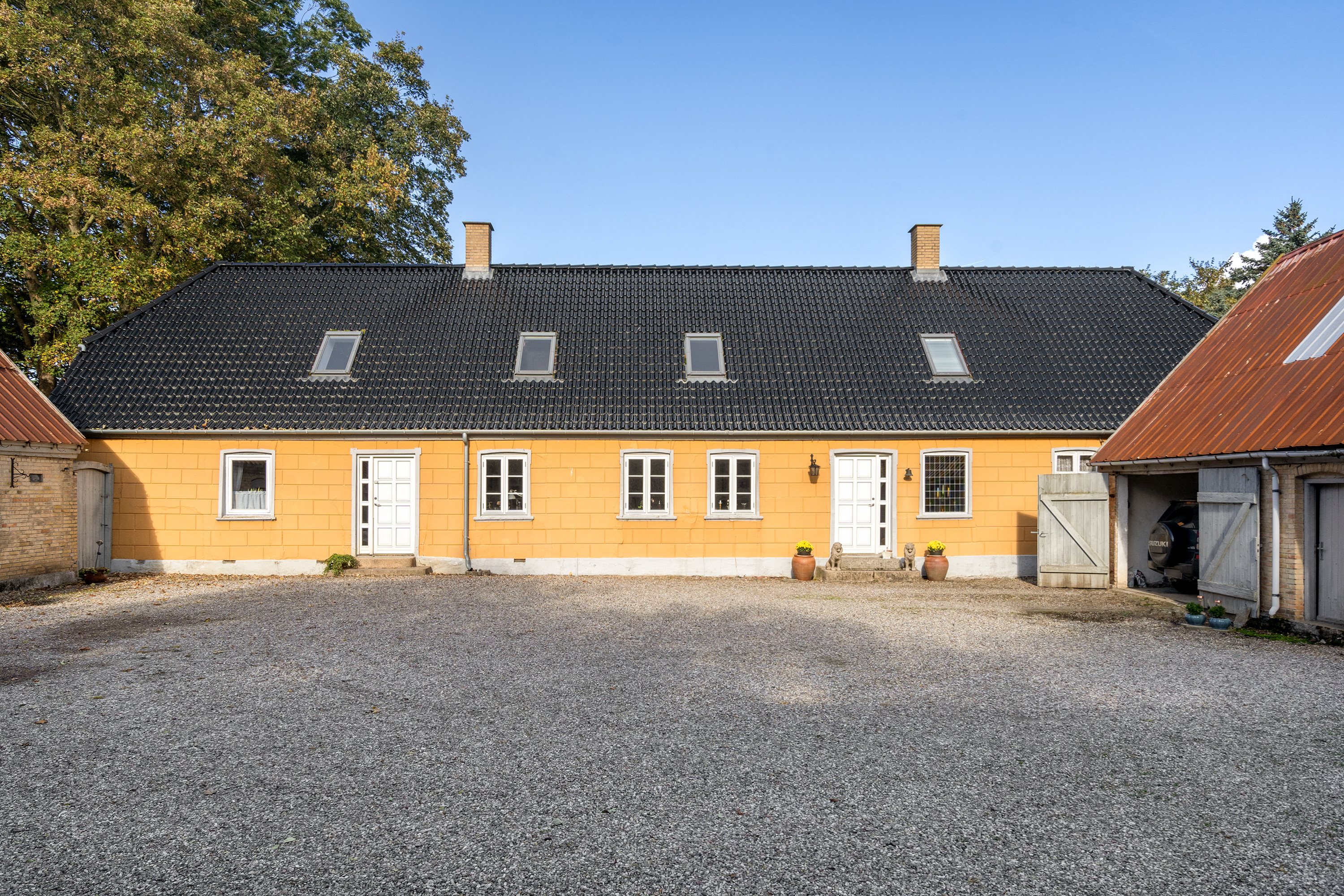 Fremhævet gårdmiljø billede i fuldskærmstilstand. Billede af Vollerup Gårde 7, 4200 Slagelse