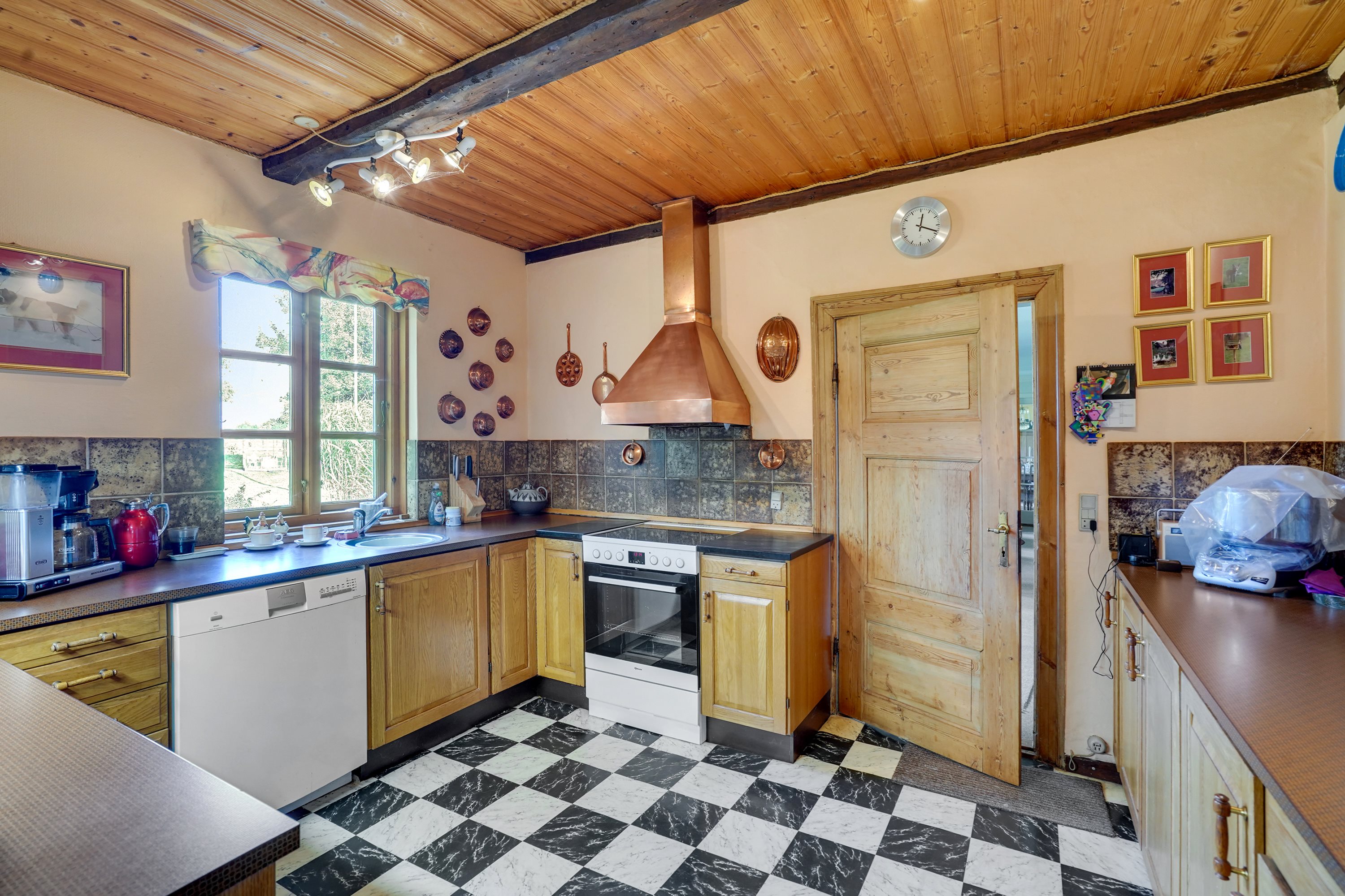 Fremhævet køkken billede i fuldskærmstilstand. Billede af Vollerup Gårde 7, 4200 Slagelse