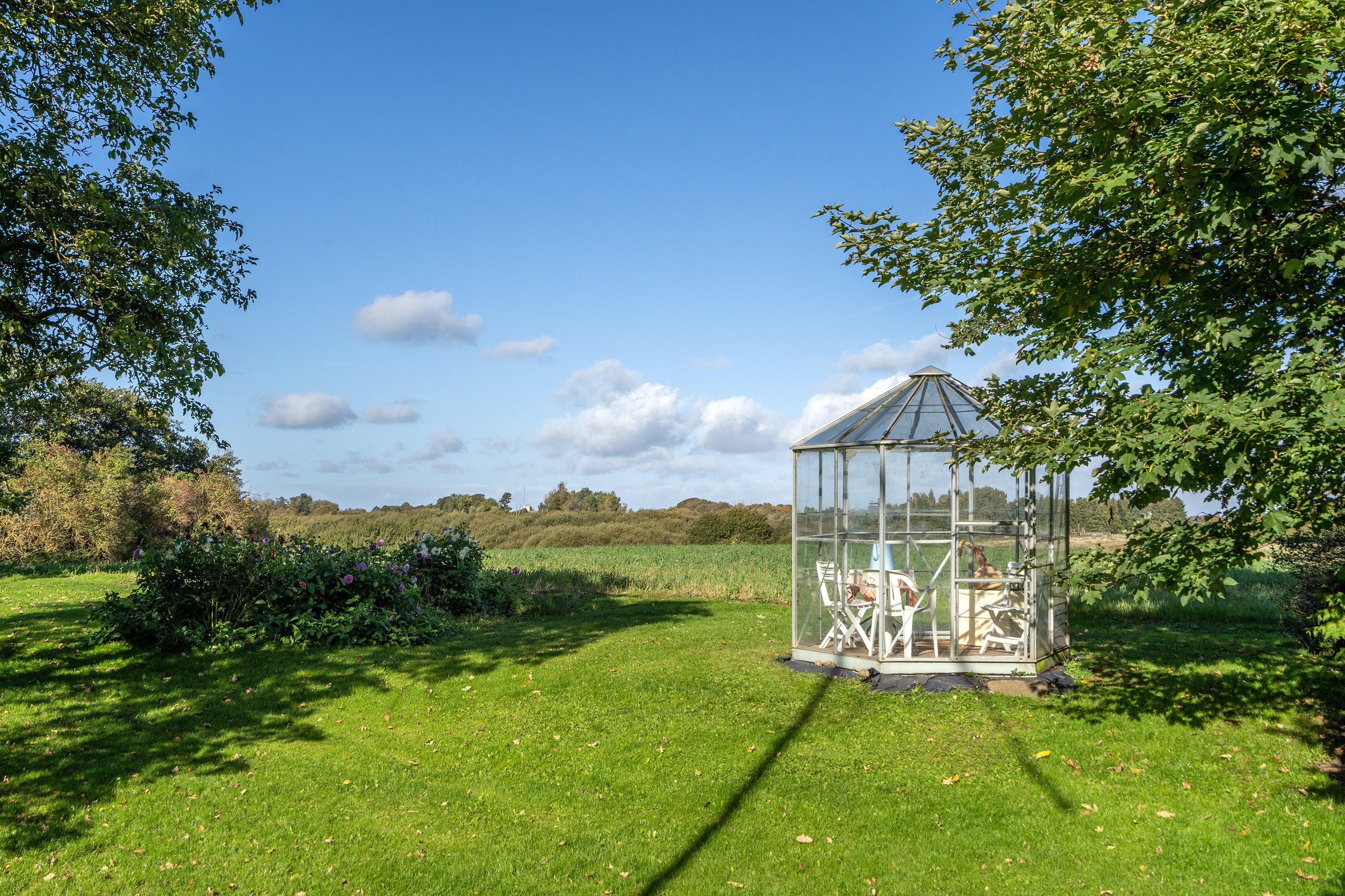 Fremhævet have billede i fuldskærmstilstand. Billede af Vollerup Gårde 7, 4200 Slagelse