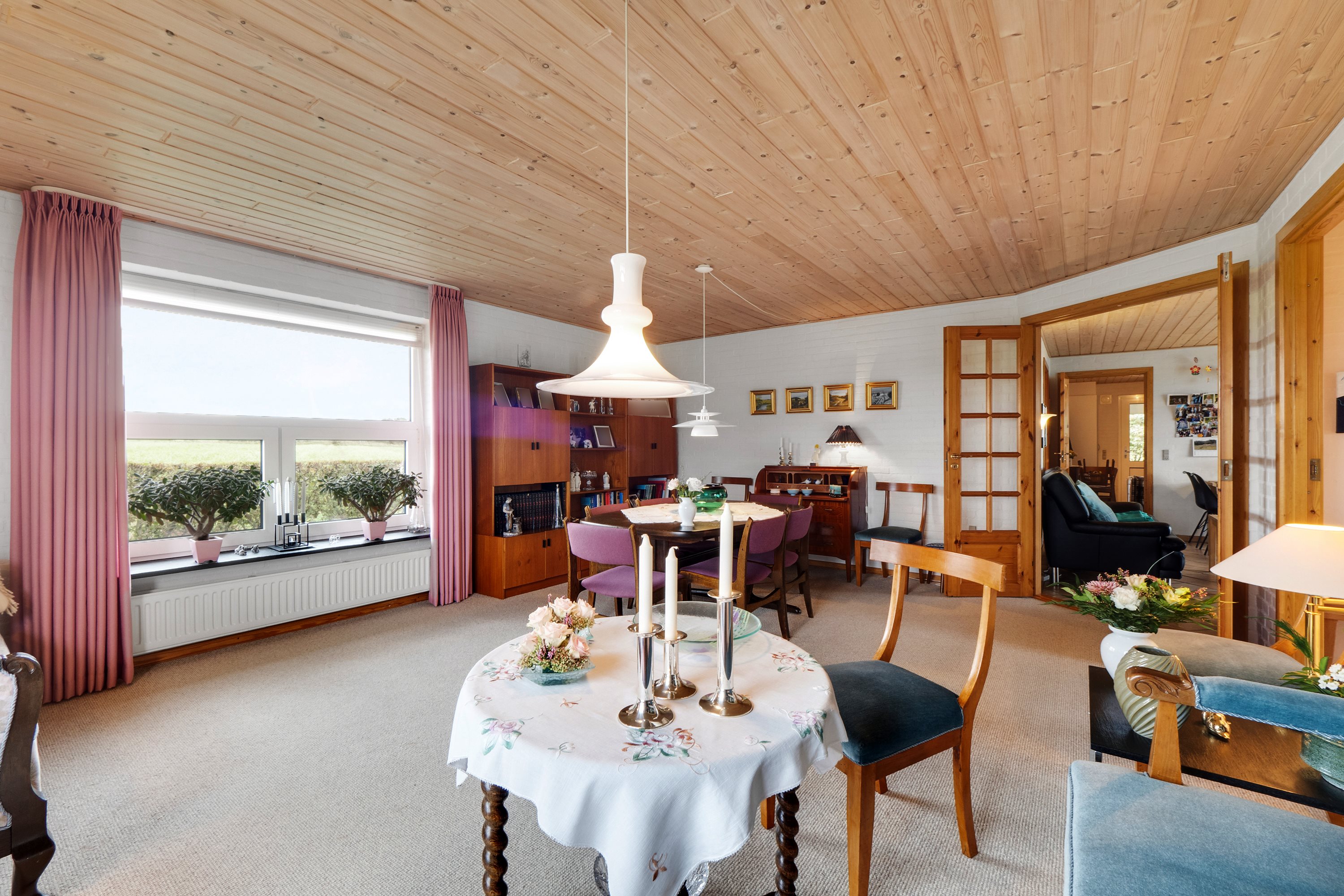 Fremhævet stue billede i fuldskærmstilstand. Billede af Gammel Vodstrupvej 12, Vodstrup, 7900 Nykøbing M