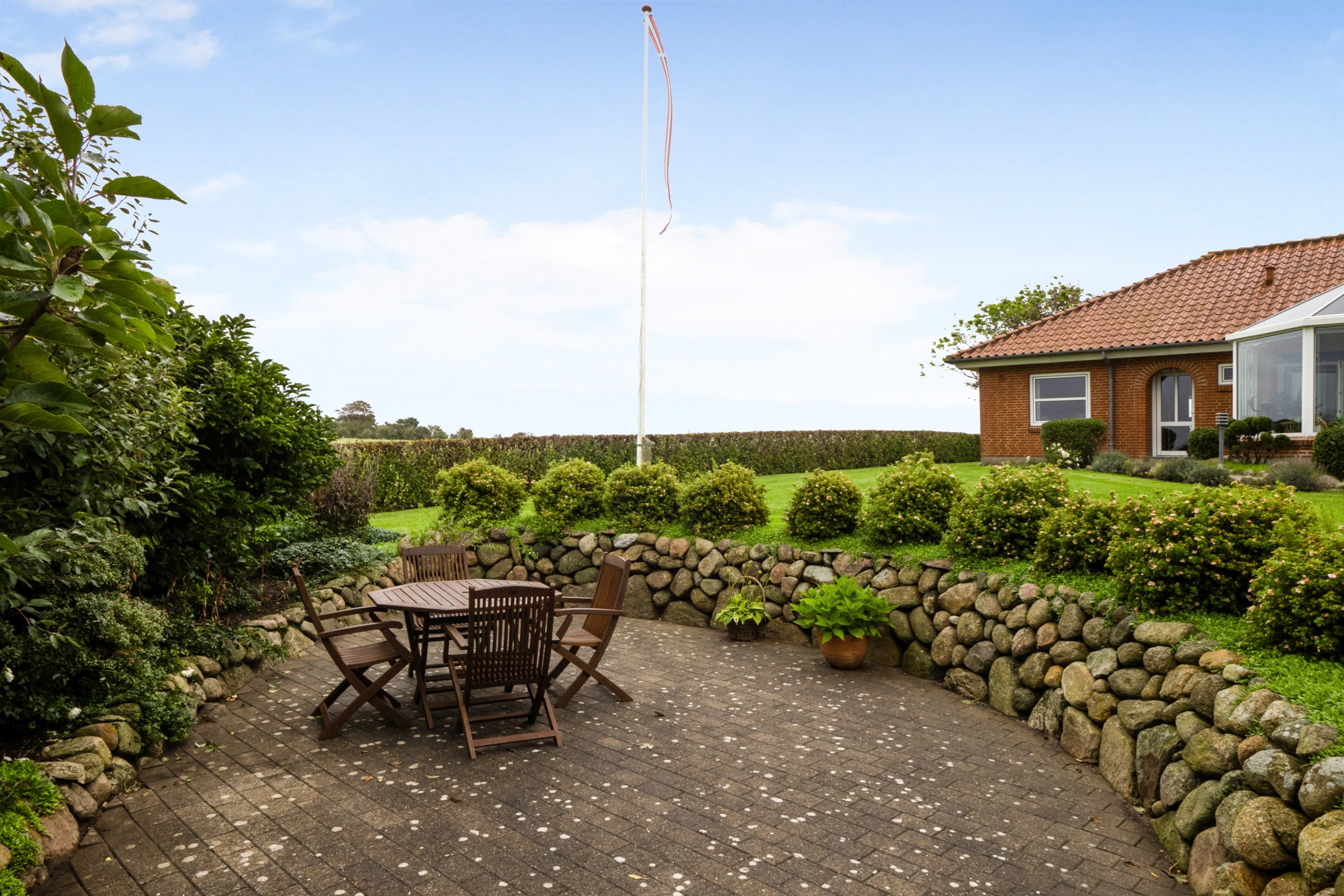 Fremhævet terrasse billede i fuldskærmstilstand. Billede af Gammel Vodstrupvej 12, Vodstrup, 7900 Nykøbing M