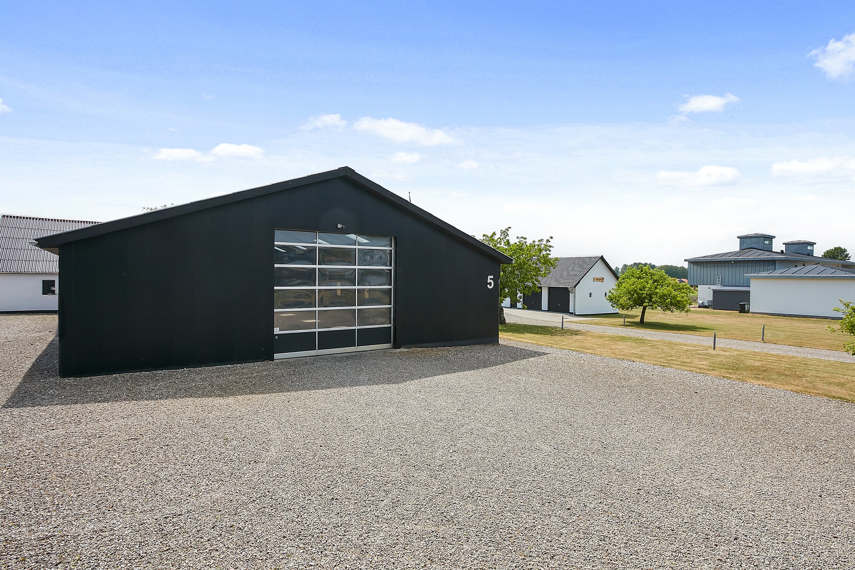 Miniaturebillede 2: maskinhus. Billede af Sverrigsvej 5, Klakring, 7130 Juelsminde