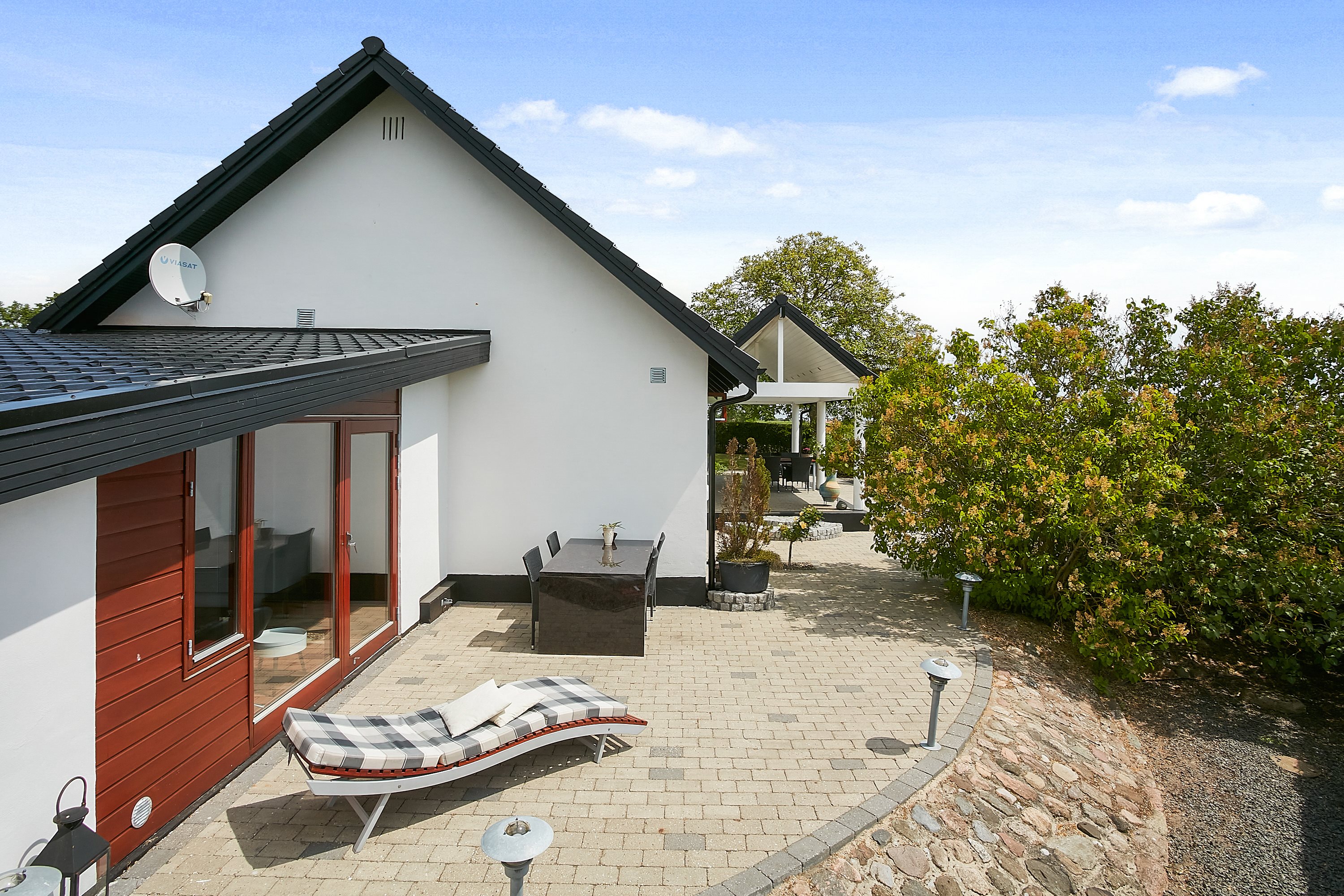 Fremhævet terrasse billede i fuldskærmstilstand. Billede af Sverrigsvej 5, Klakring, 7130 Juelsminde