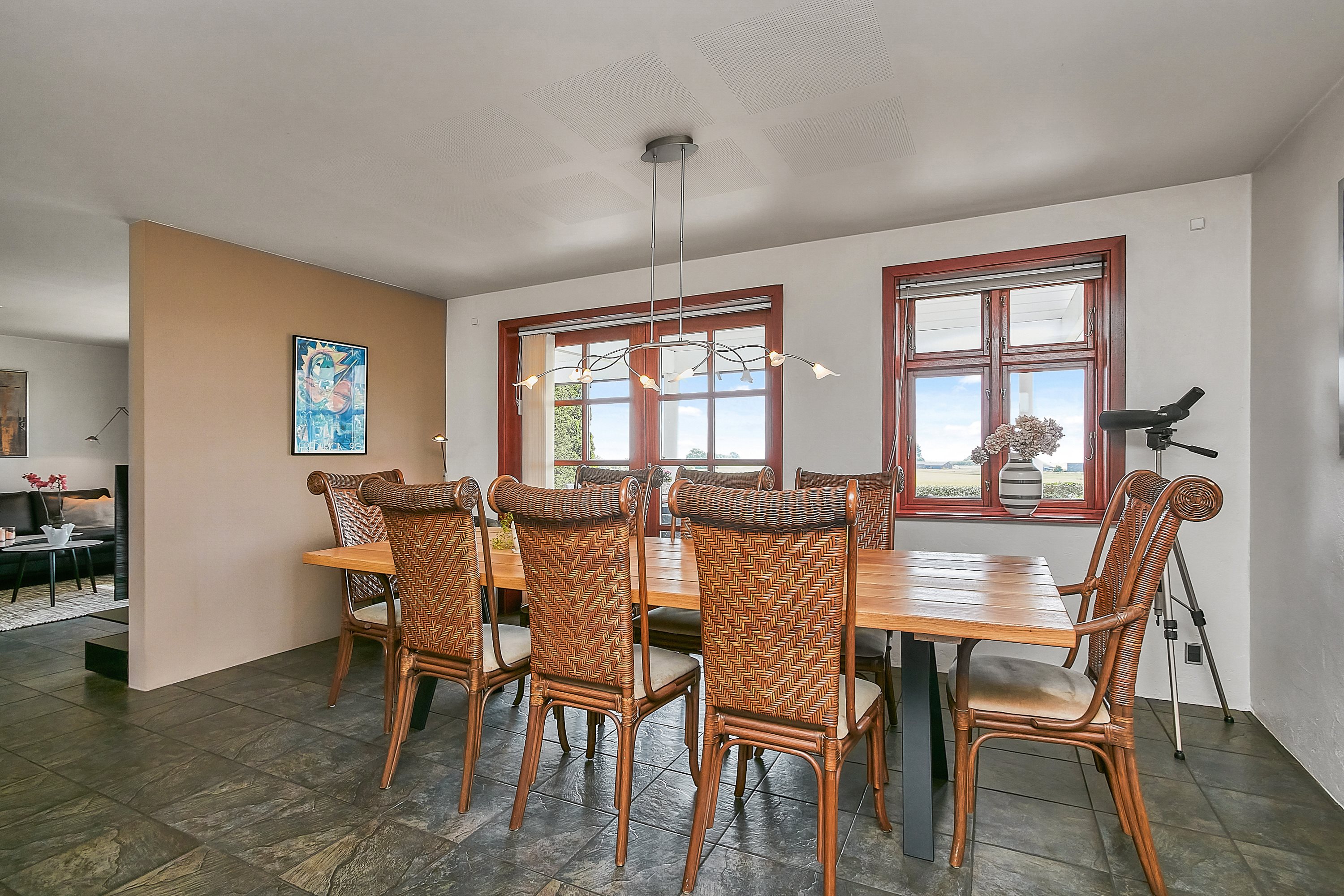 Fremhævet alrum billede i fuldskærmstilstand. Billede af Sverrigsvej 5, Klakring, 7130 Juelsminde