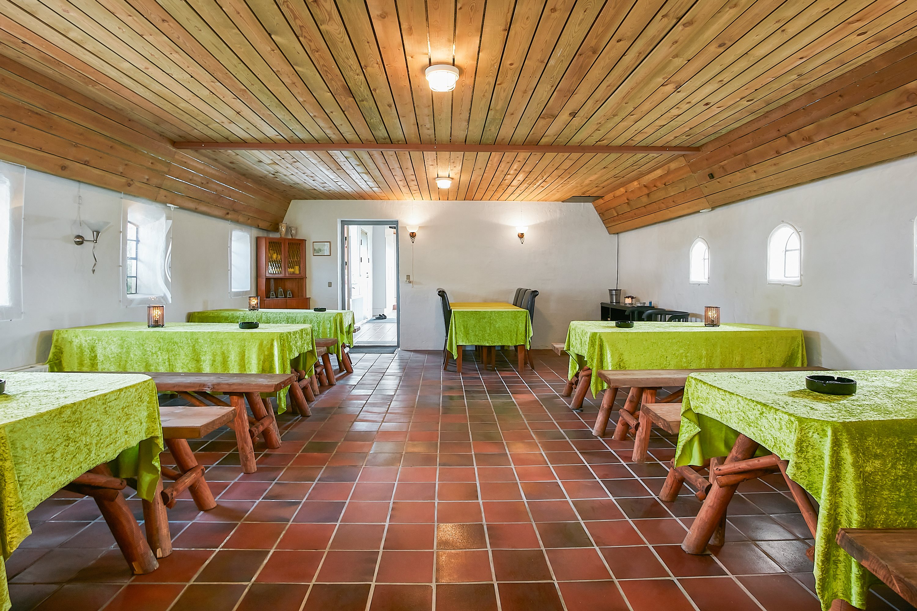 Fremhævet gildesal billede i fuldskærmstilstand. Billede af Sverrigsvej 5, Klakring, 7130 Juelsminde