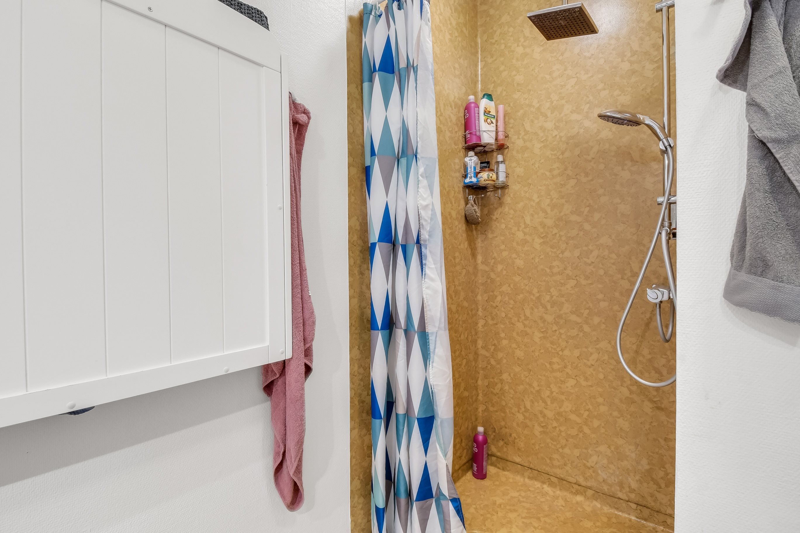 Fremhævet badeværelse billede i fuldskærmstilstand. Billede af Helgolandsgade 29A, 7500 Holstebro