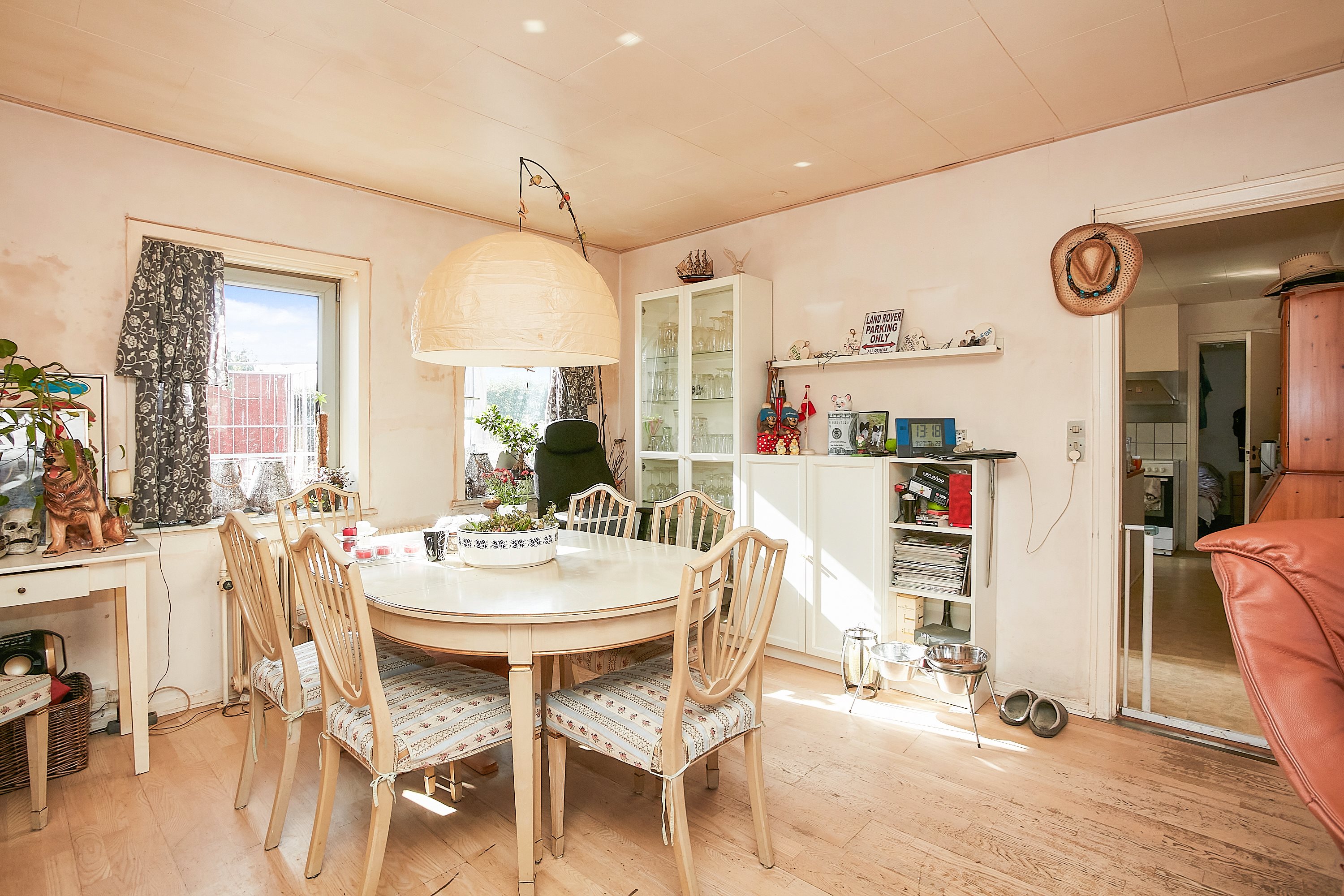 Fremhævet stue billede i fuldskærmstilstand. Billede af Borupvej 6, Ørskov, 8751 Gedved