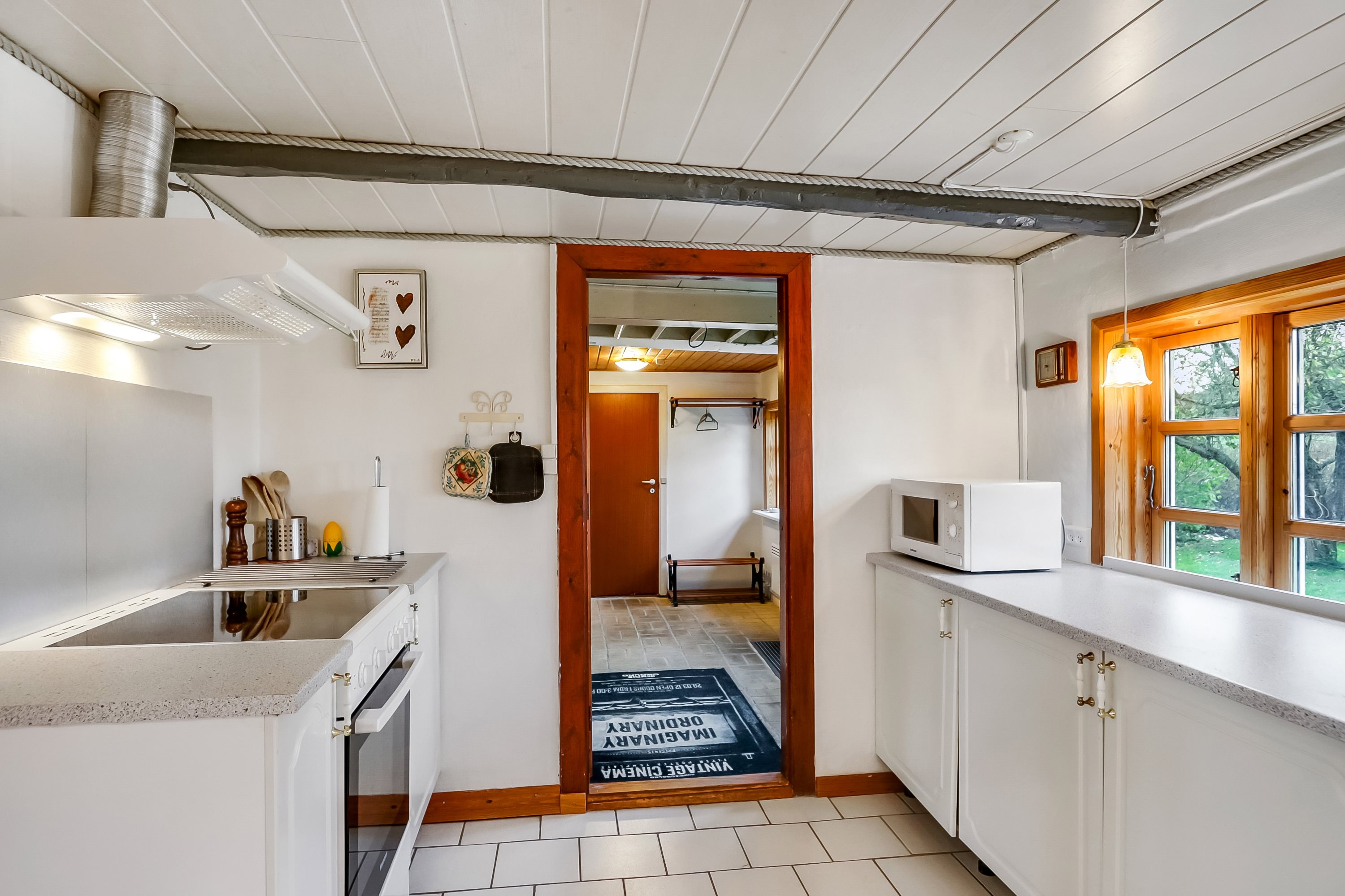 Fremhævet køkken billede i fuldskærmstilstand. Billede af Østerskovvej 37, Østerskov, 5932 Humble