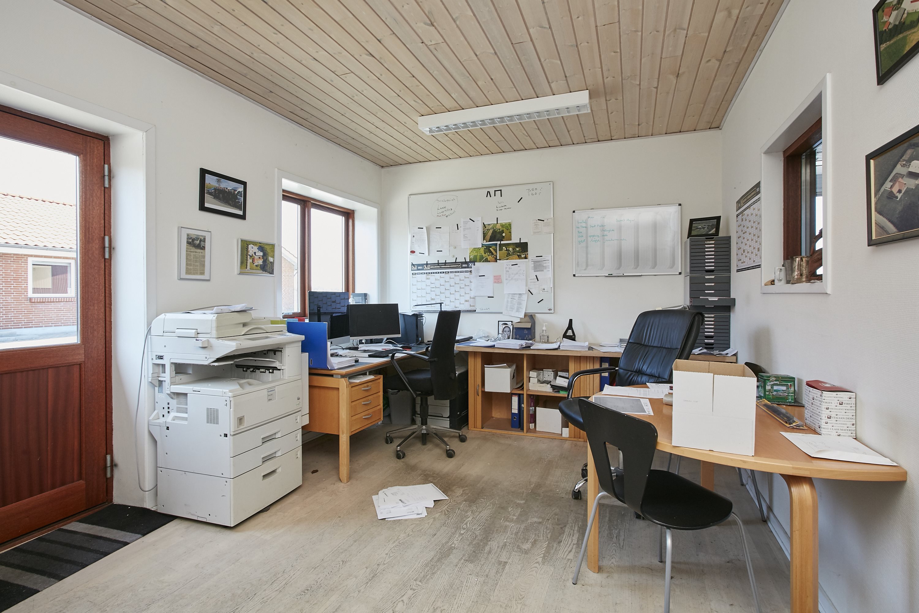 Fremhævet kontor billede i fuldskærmstilstand. Billede af Østrupvej 49, Glud, 7130 Juelsminde