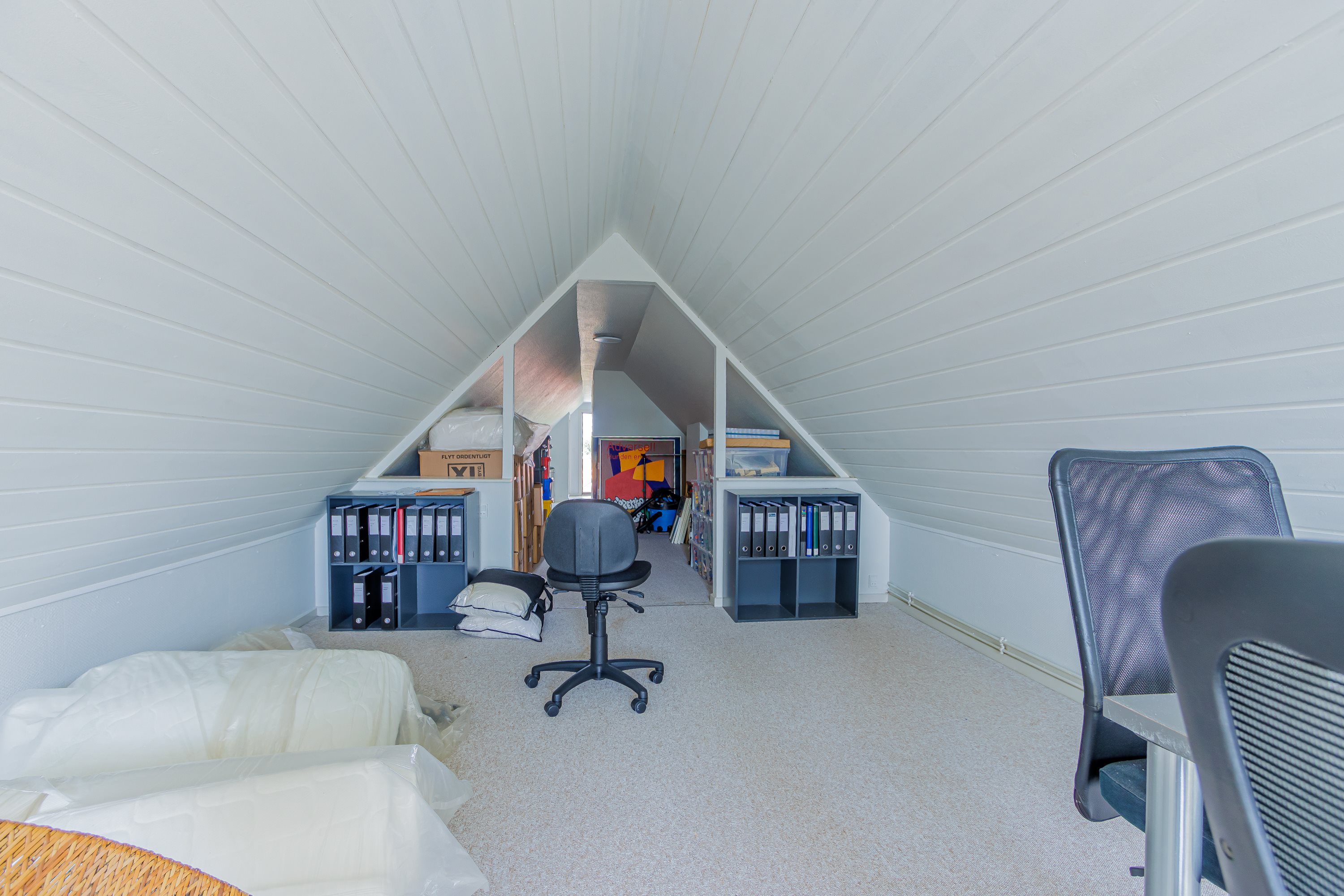 Fremhævet 2. sal billede i fuldskærmstilstand. Billede af Strandvejen 152, Hou, 9370 Hals