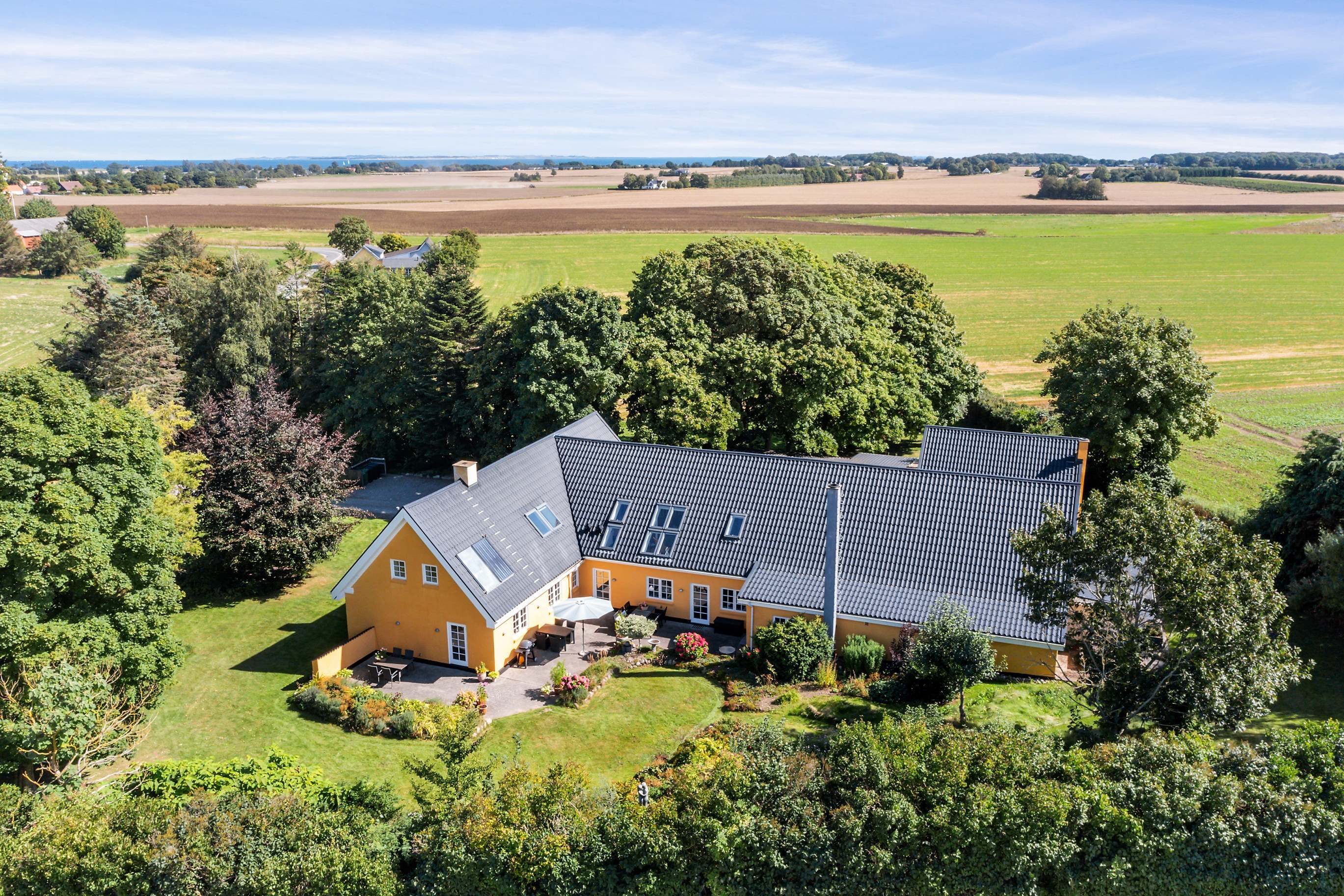 Miniaturebillede 1: ejendommen. Billede af Gosmervej 104, Halling, 8300 Odder