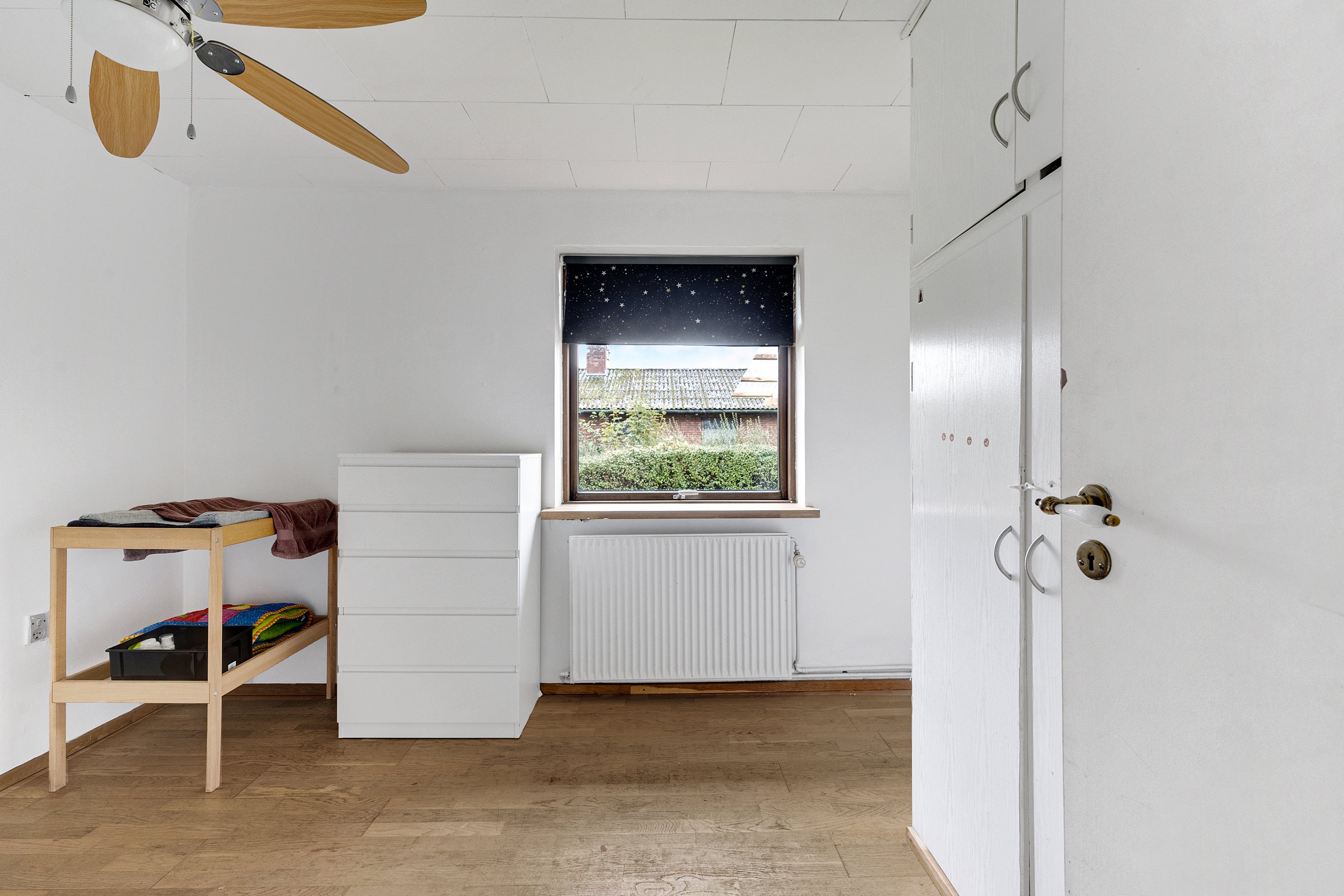 Fremhævet værelse billede i fuldskærmstilstand. Billede af Møgelvangsvej 12, Dalbyover, 8970 Havndal