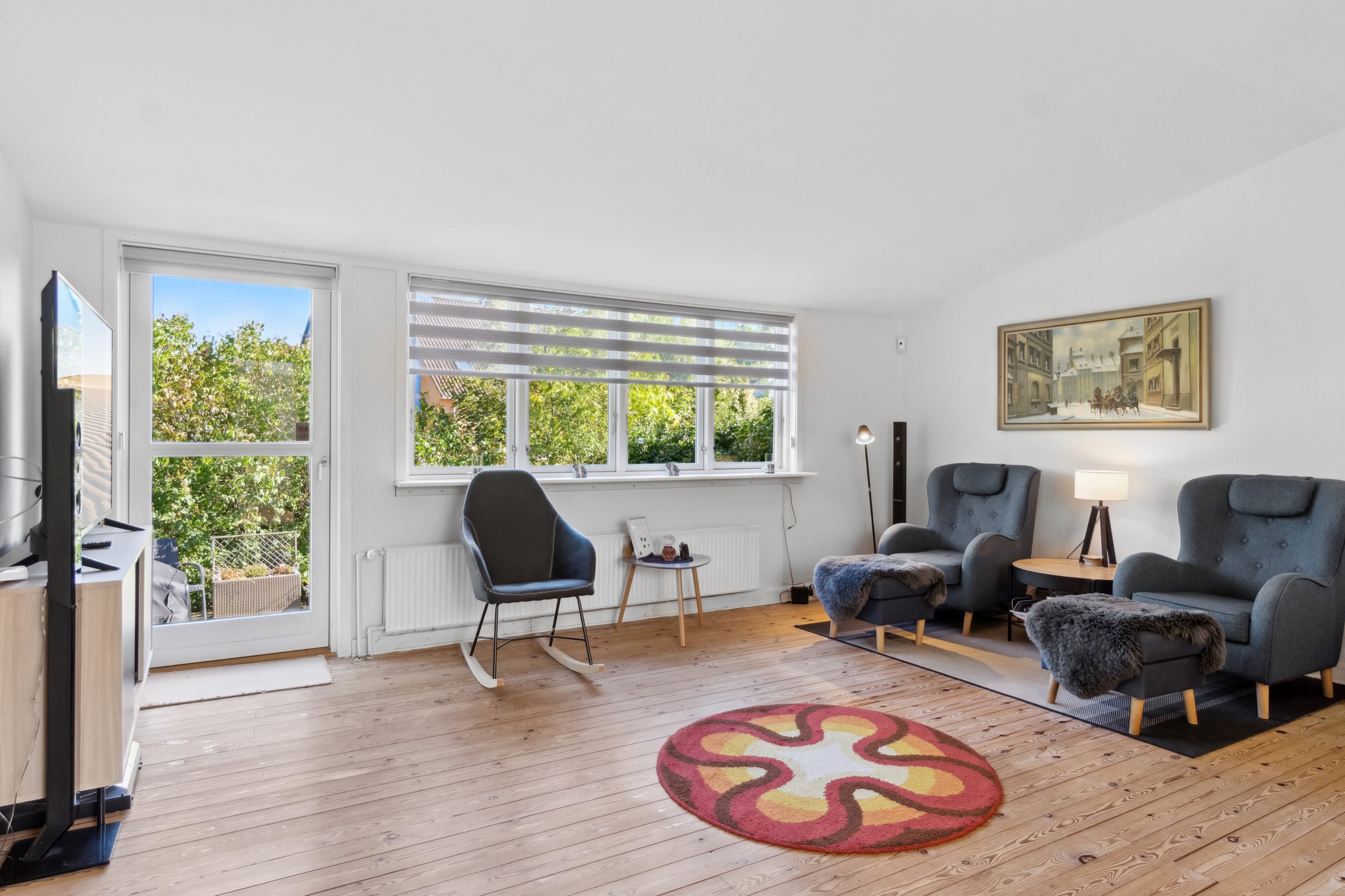 Fremhævet stue billede i fuldskærmstilstand. Billede af Rugvænget 26, 4700 Næstved