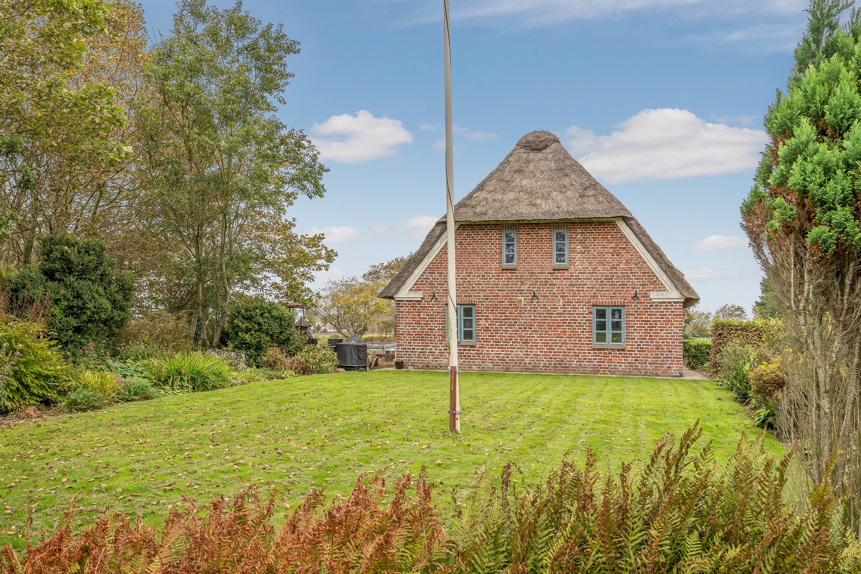 Fremhævet ejendommen billede i fuldskærmstilstand. Billede af Åkirkevej 40, 6851 Janderup Vestj