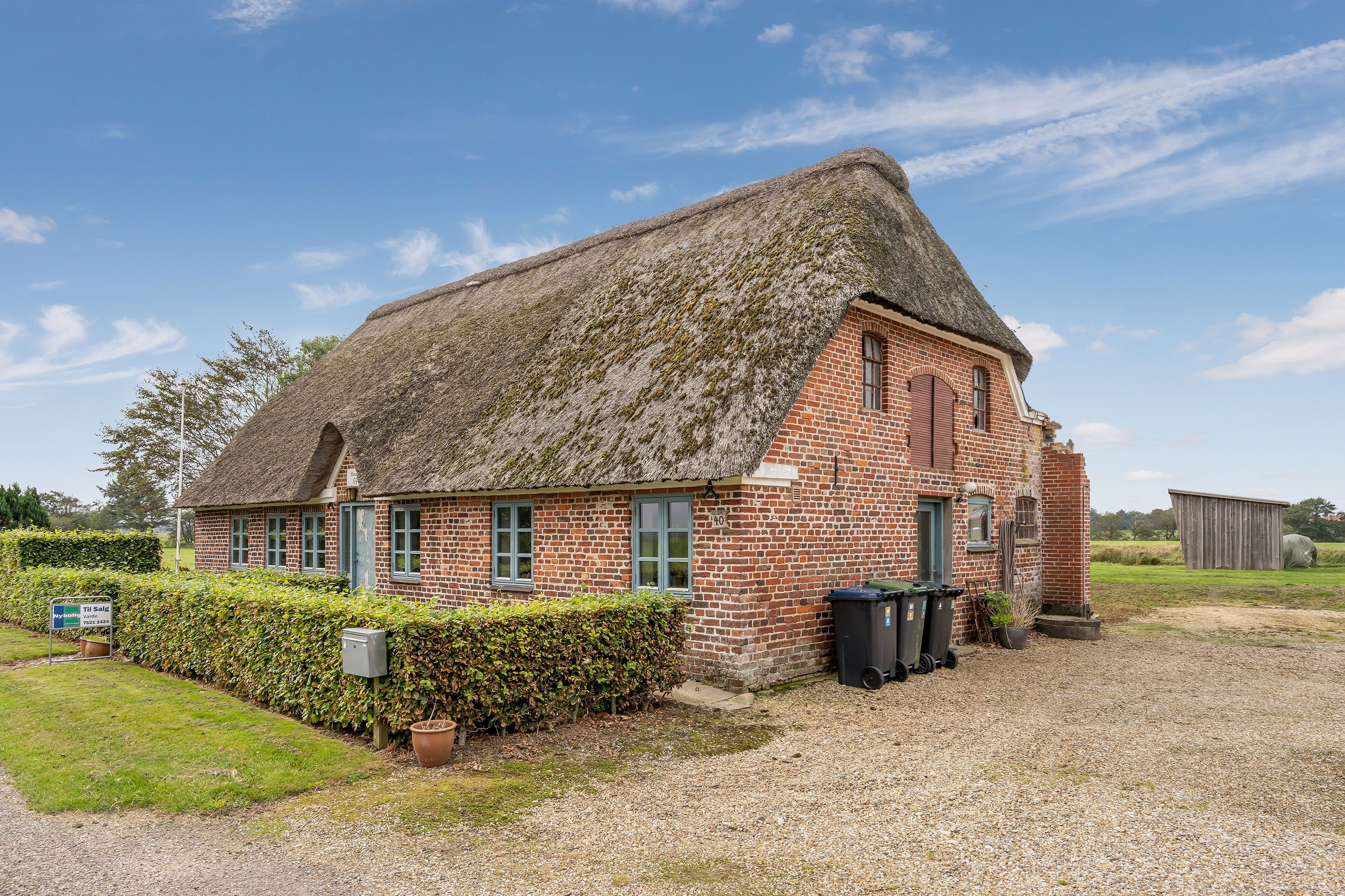 Fremhævet ejendommen billede i fuldskærmstilstand. Billede af Åkirkevej 40, 6851 Janderup Vestj