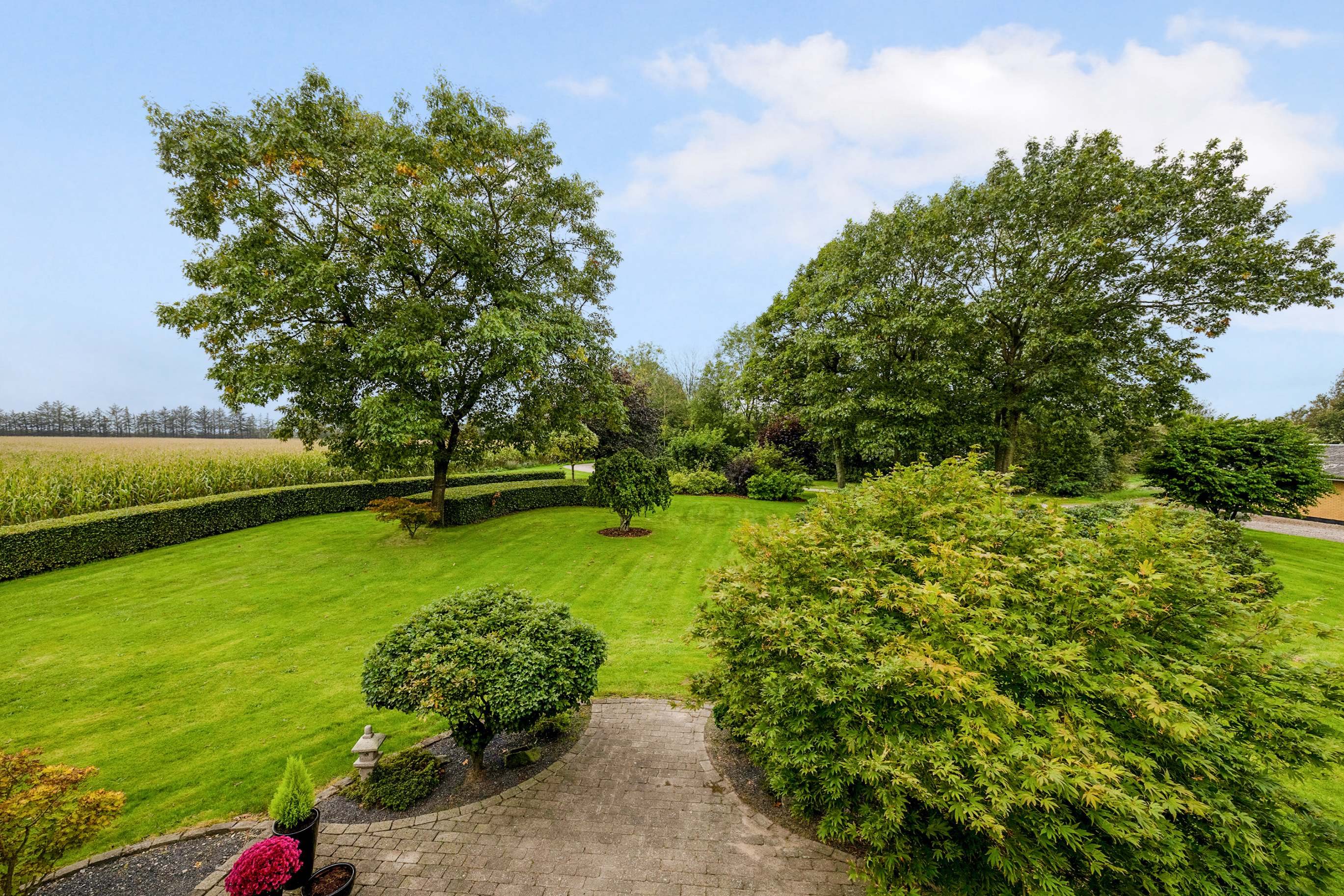 Fremhævet have billede i fuldskærmstilstand. Billede af Aggersundvej 98, Hvorvarp, 9600 Aars