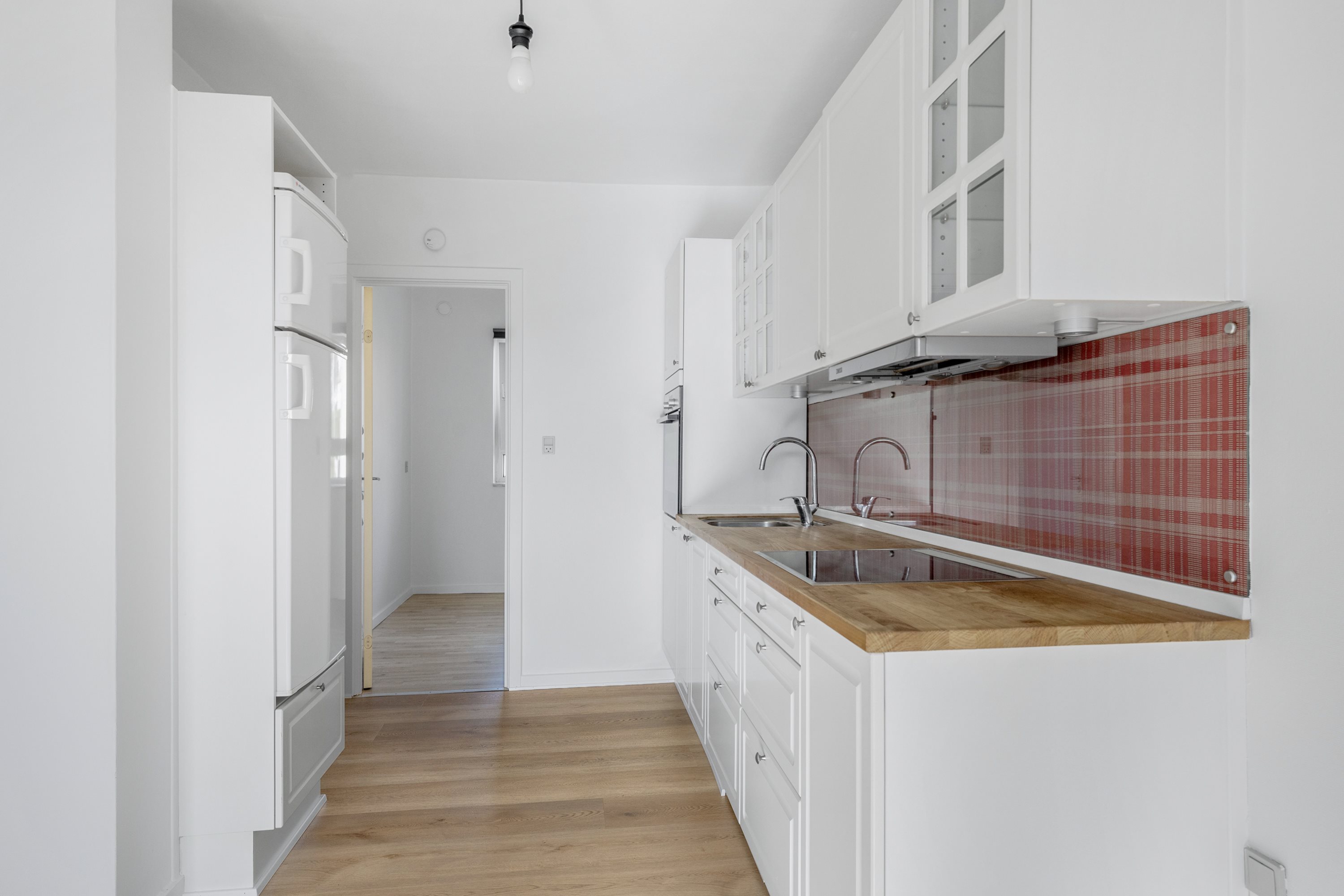 Fremhævet køkken billede i fuldskærmstilstand. Billede af Markedspladsen 1, 1. tv., 8900 Randers C