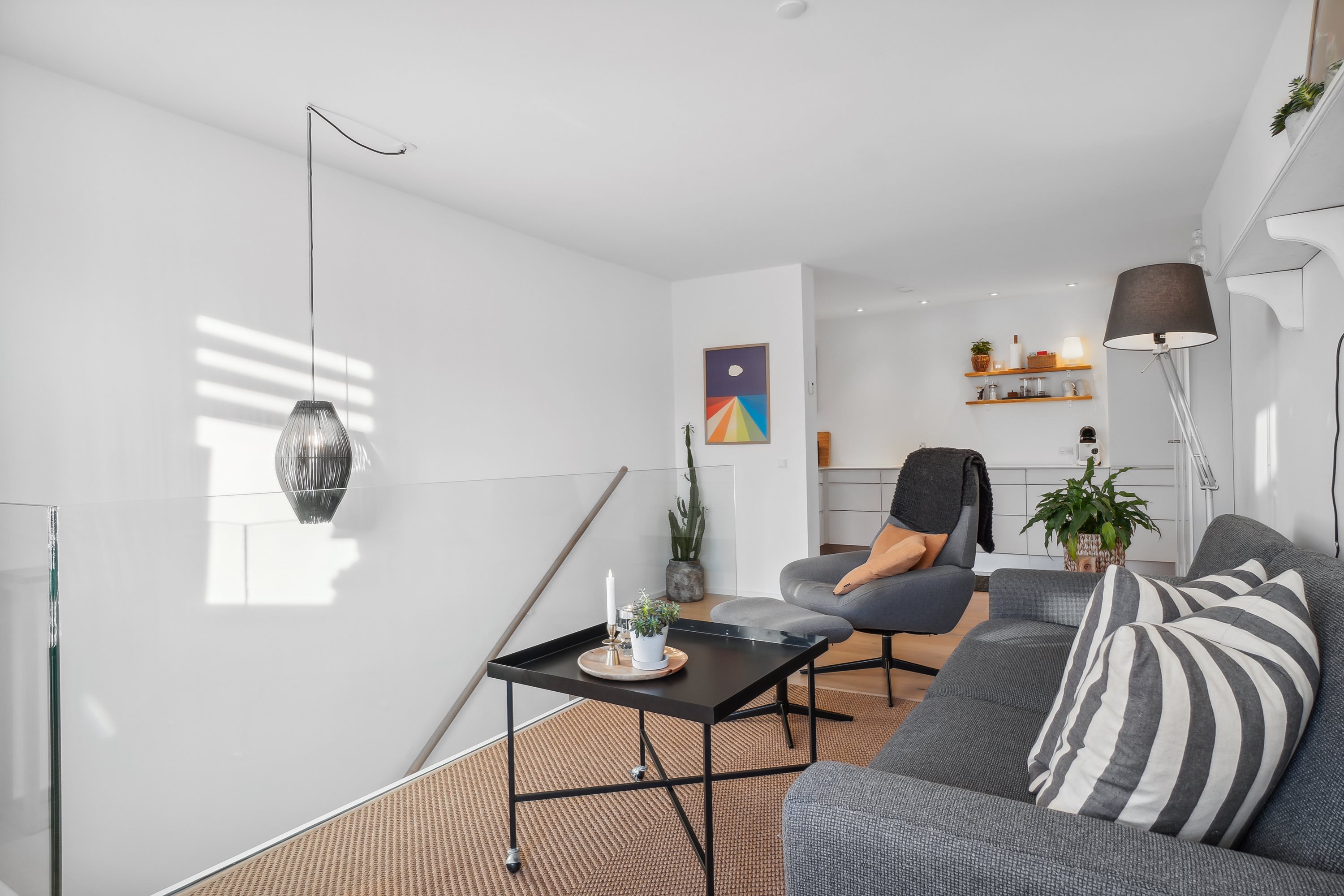 Fremhævet stue billede i fuldskærmstilstand. Billede af Poul Buås Vej 2A, 9000 Aalborg