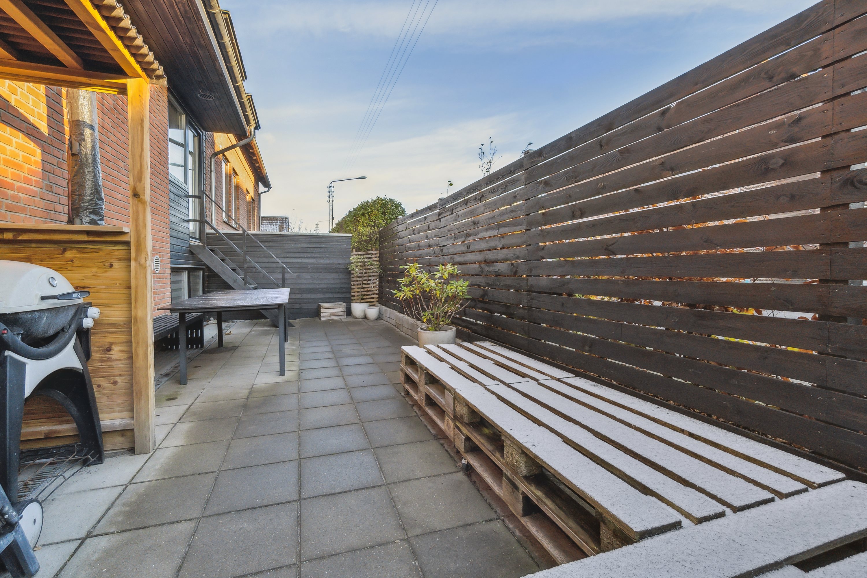 Fremhævet terrasse billede i fuldskærmstilstand. Billede af Poul Buås Vej 2A, 9000 Aalborg