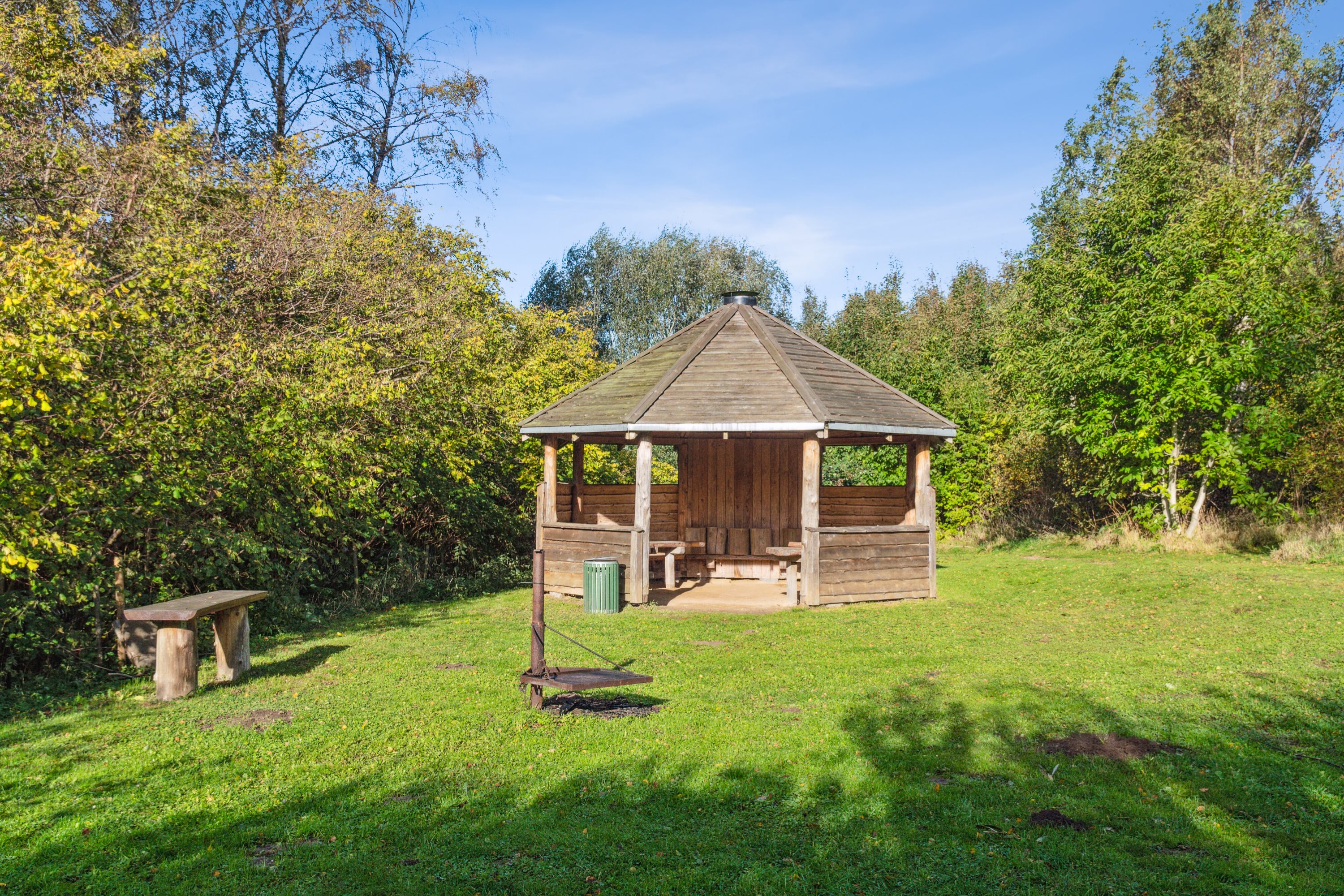 Fremhævet omgivelser billede i fuldskærmstilstand. Billede af Præstevænget 1A, 1B., 4735 Mern