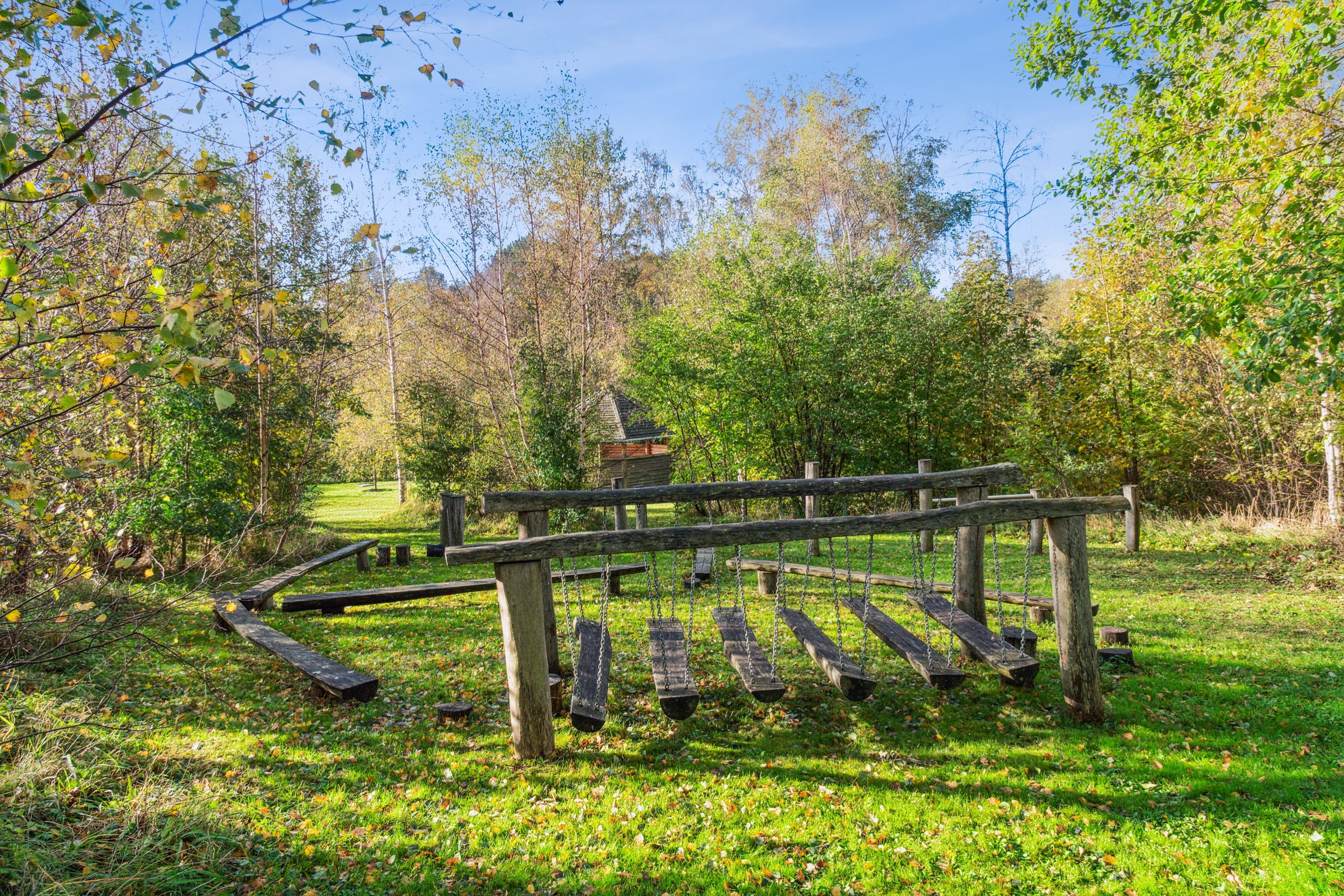 Fremhævet omgivelser billede i fuldskærmstilstand. Billede af Præstevænget 1A, 1B., 4735 Mern