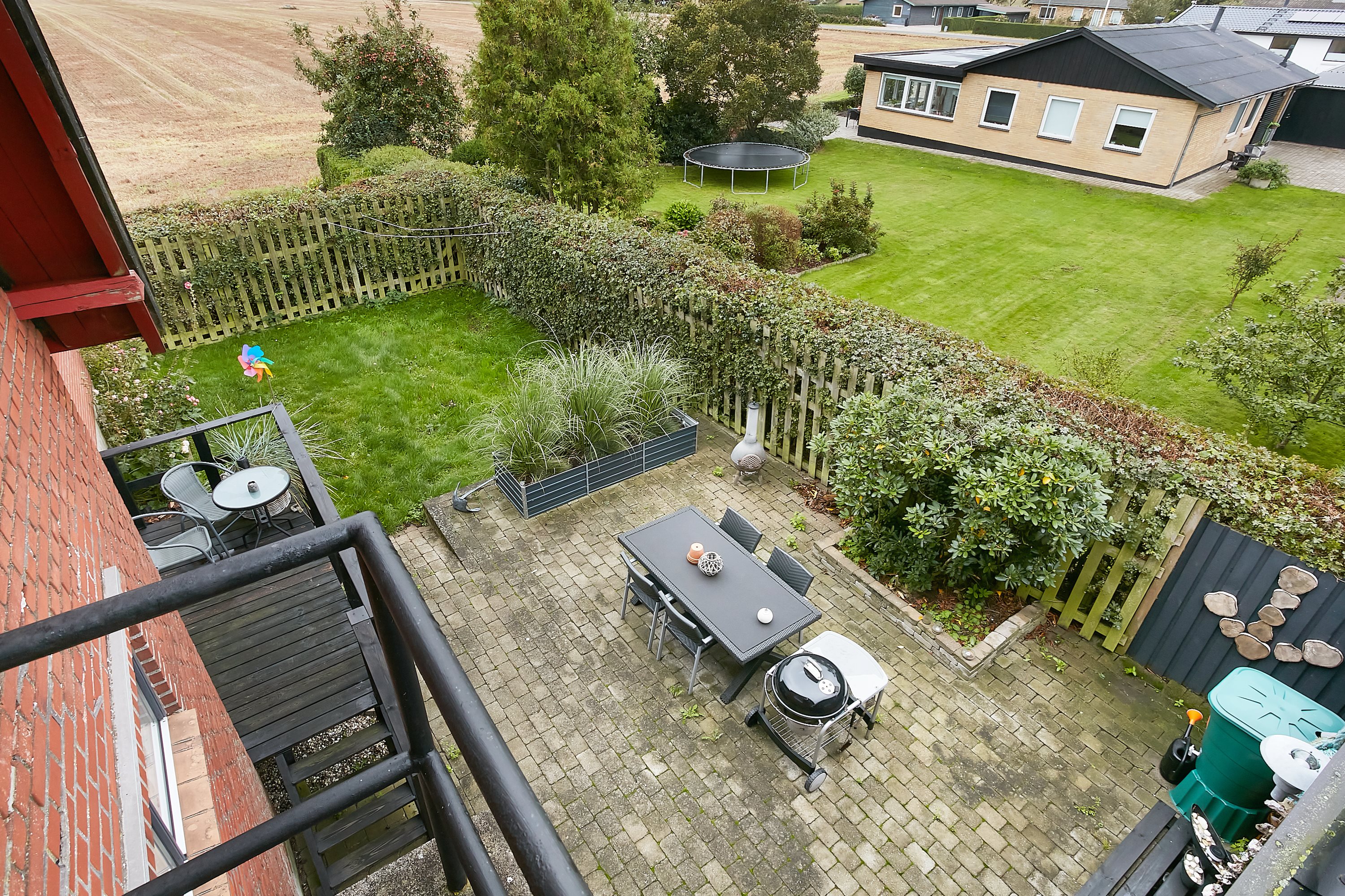 Fremhævet terrasse billede i fuldskærmstilstand. Billede af Vejlevej 33, Vesterby, 7130 Juelsminde