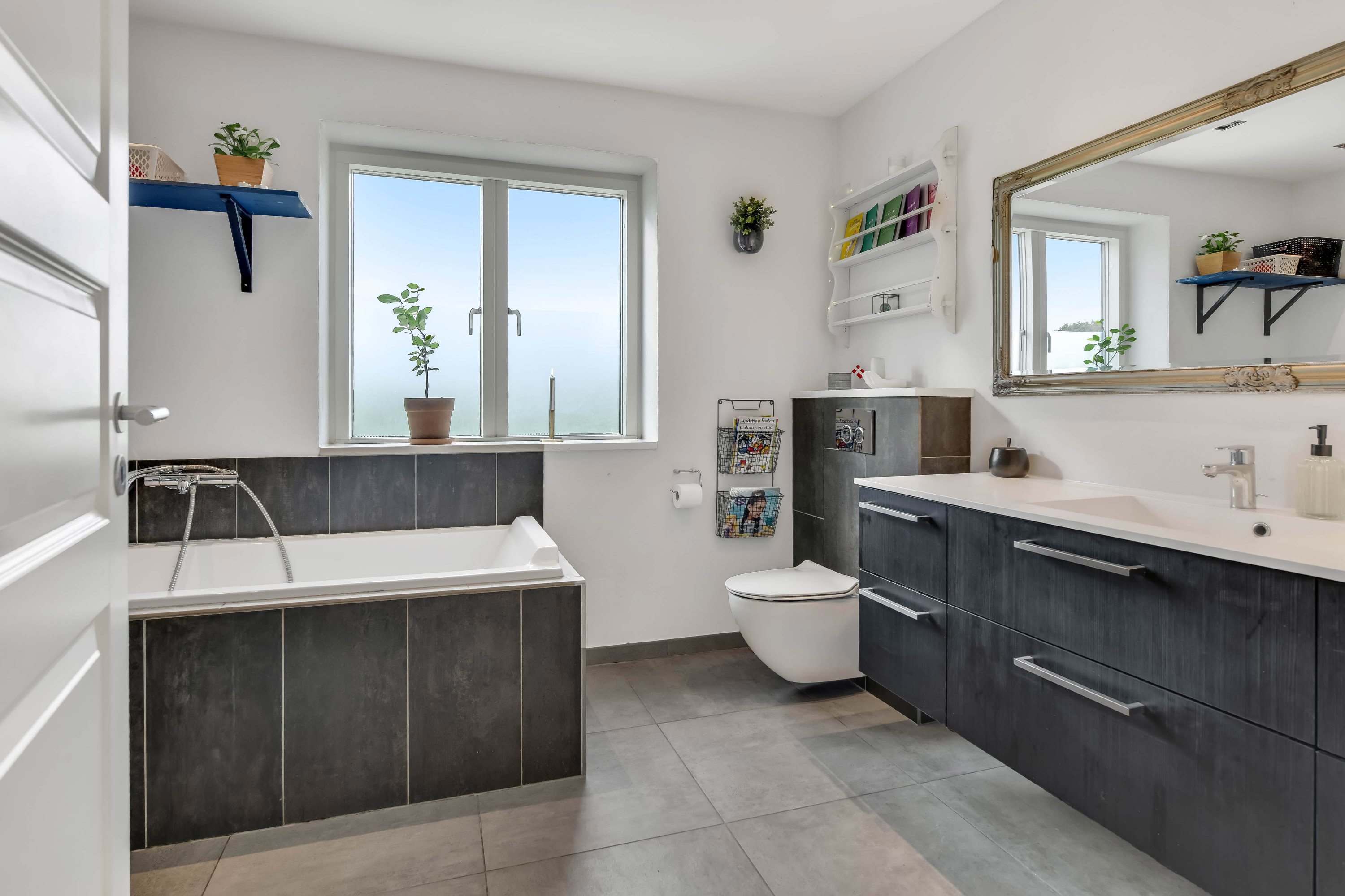 Fremhævet badeværelse billede i fuldskærmstilstand. Billede af Hindskovvej 31, Thyregod, 7323 Give