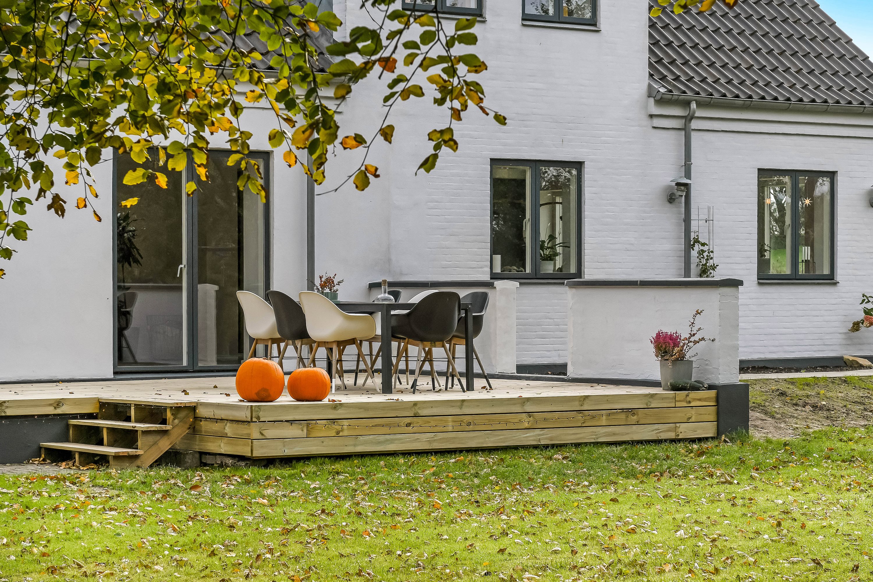 Fremhævet terrasse billede i fuldskærmstilstand. Billede af Hindskovvej 31, Thyregod, 7323 Give