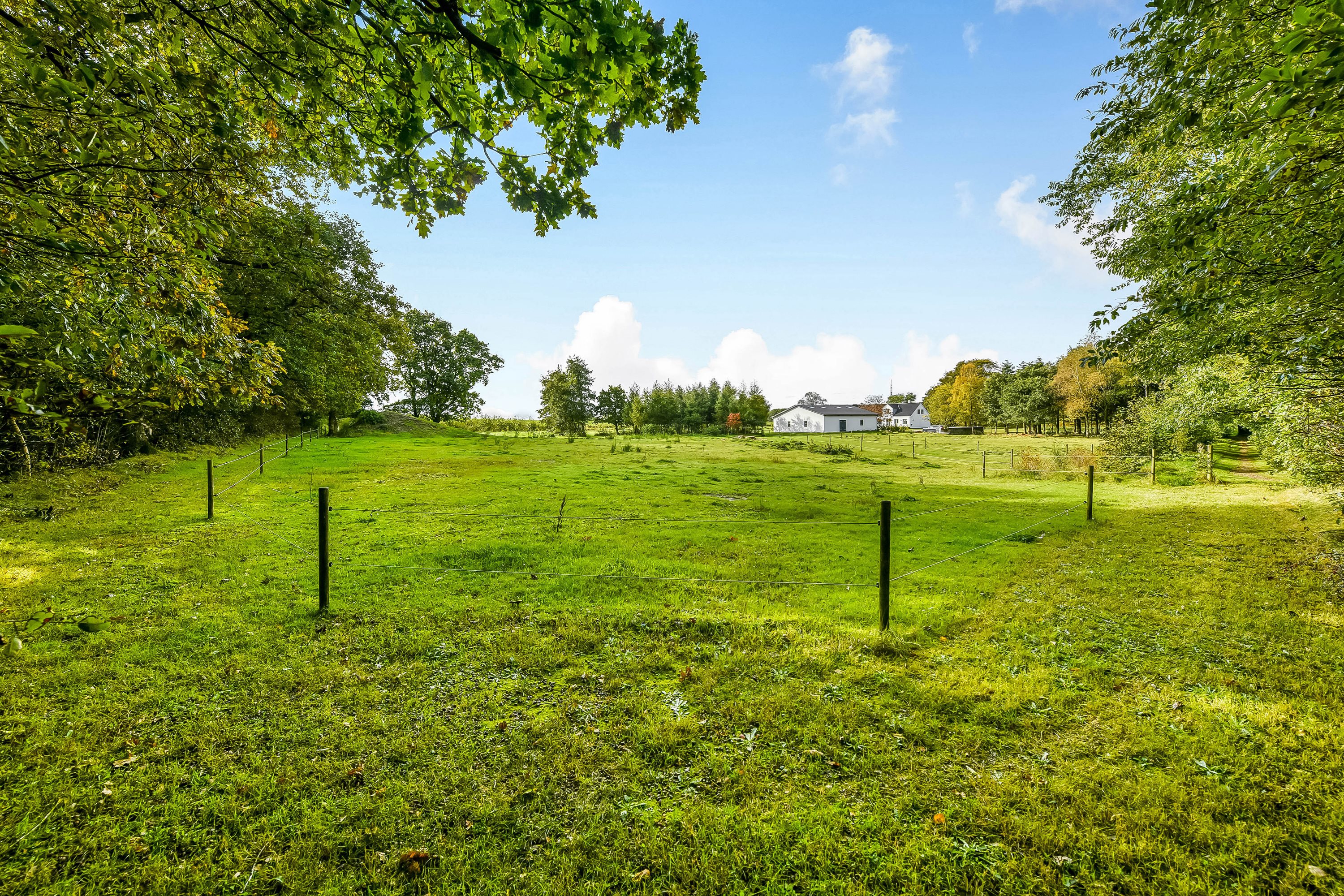 Fremhævet have billede i fuldskærmstilstand. Billede af Hindskovvej 31, Thyregod, 7323 Give