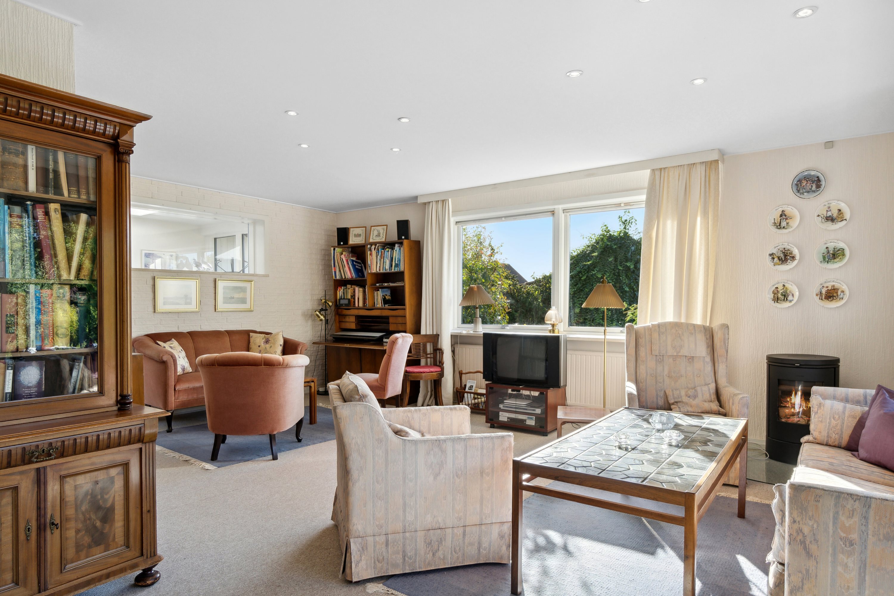 Fremhævet stue billede i fuldskærmstilstand. Billede af Åbyskovtoften 6, 5881 Skårup Fyn