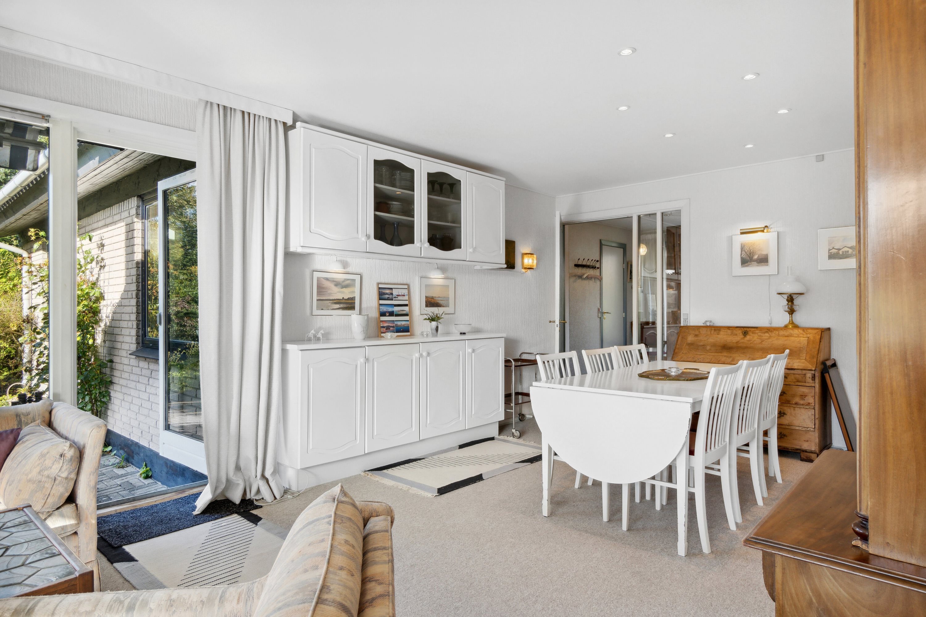 Fremhævet spisestue billede i fuldskærmstilstand. Billede af Åbyskovtoften 6, 5881 Skårup Fyn