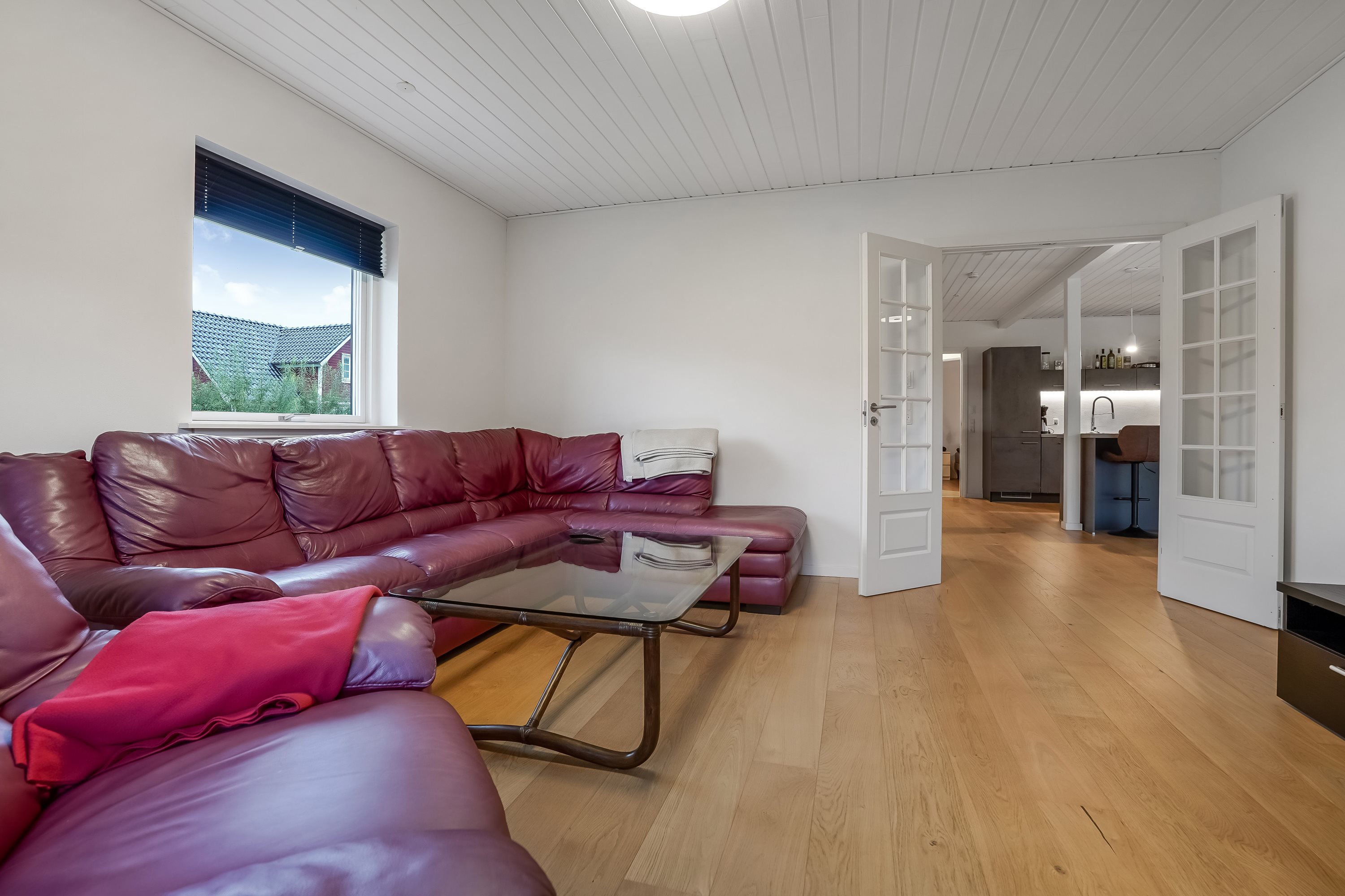 Fremhævet stue billede i fuldskærmstilstand. Billede af Kyndesens Eng 1, 7160 Tørring