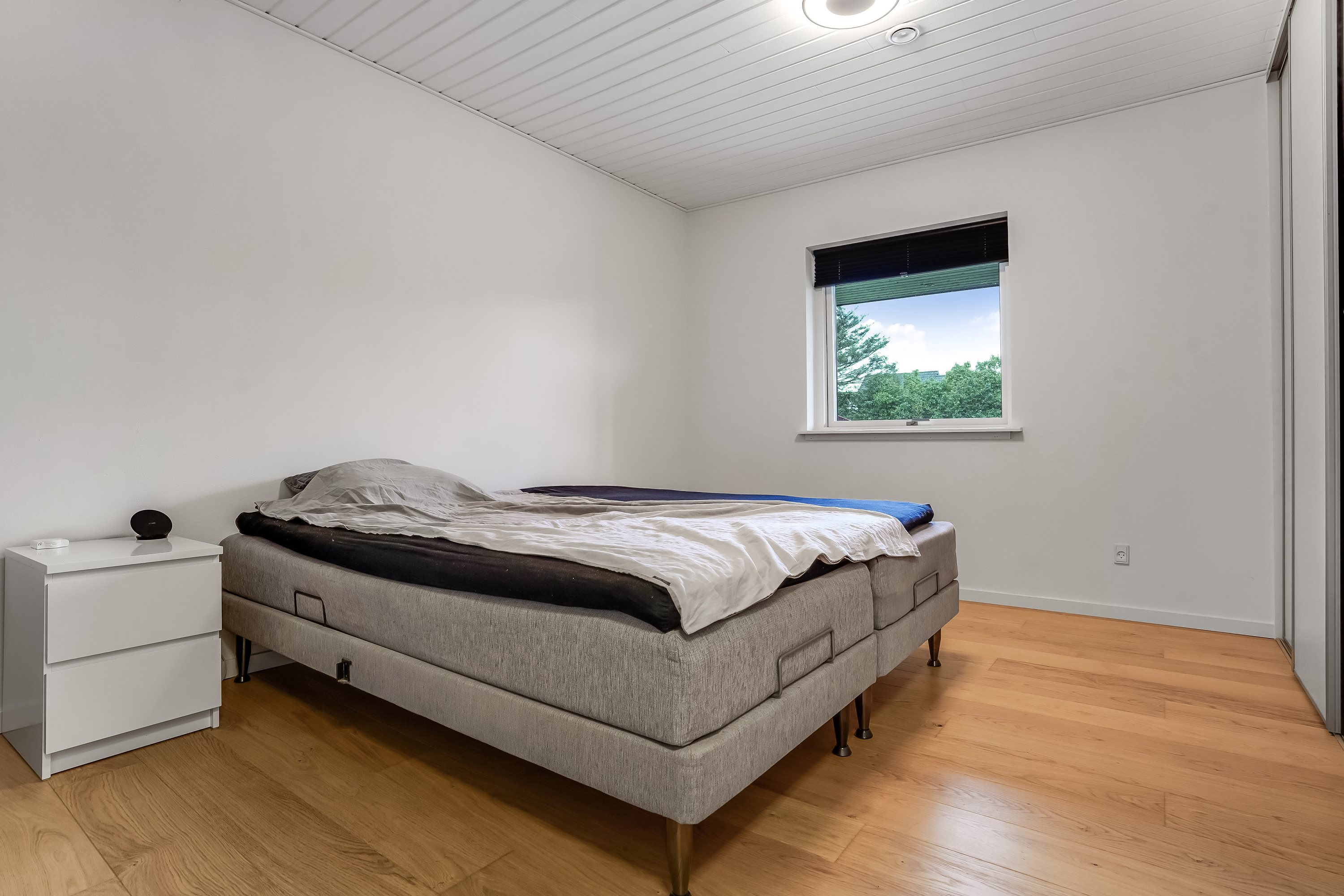 Fremhævet værelse billede i fuldskærmstilstand. Billede af Kyndesens Eng 1, 7160 Tørring